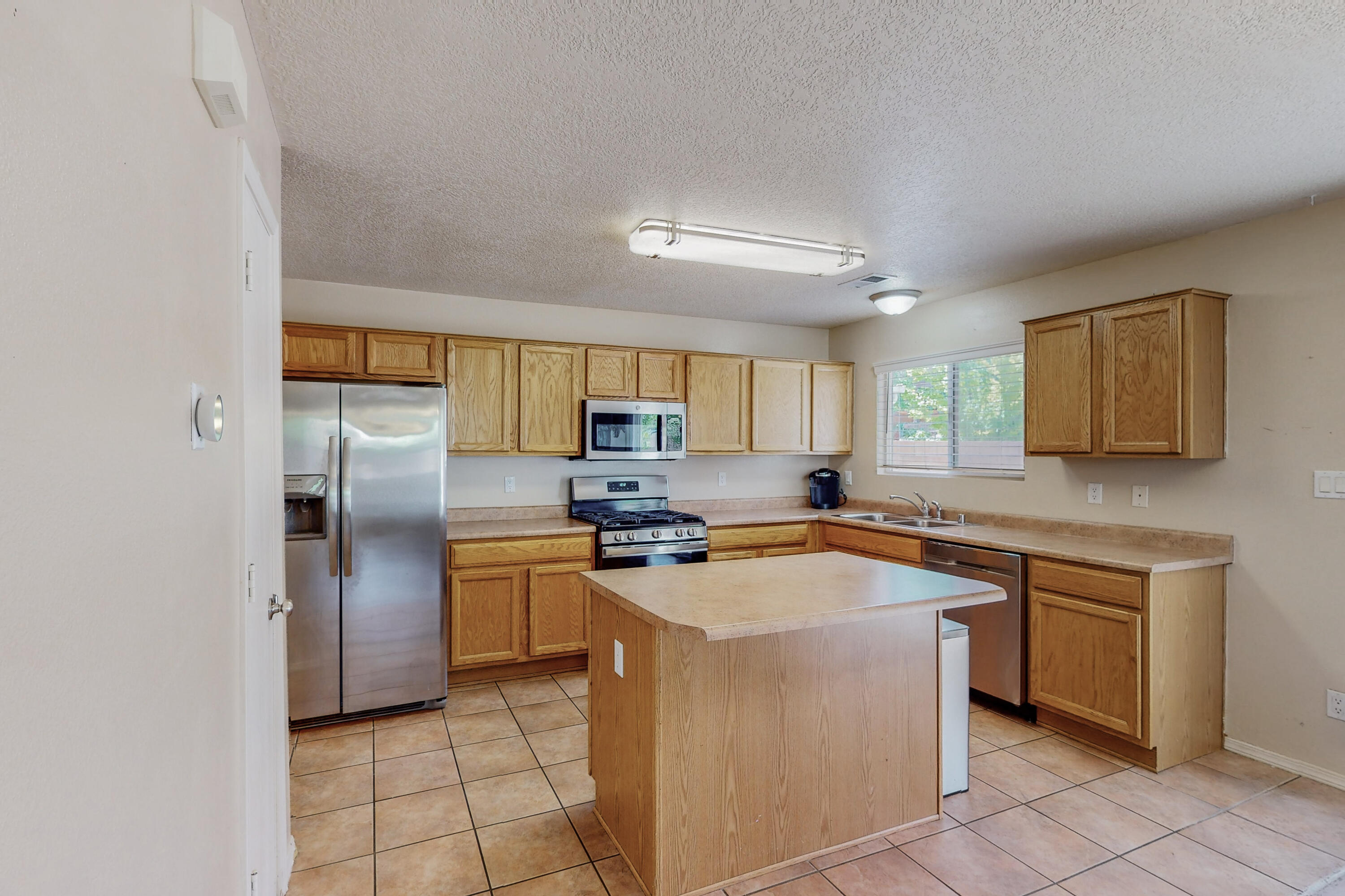 1601 San Pedro Road NE