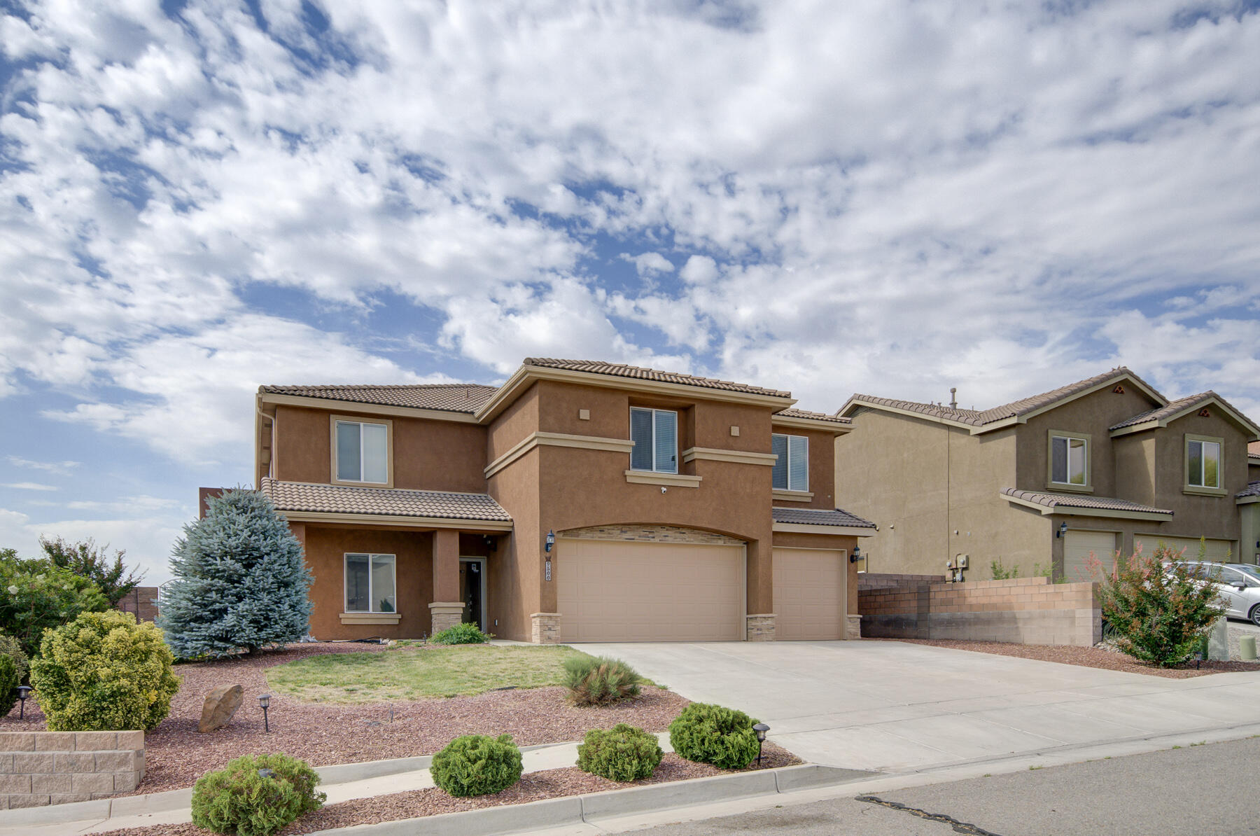 9500 Stormcloud Avenue NW