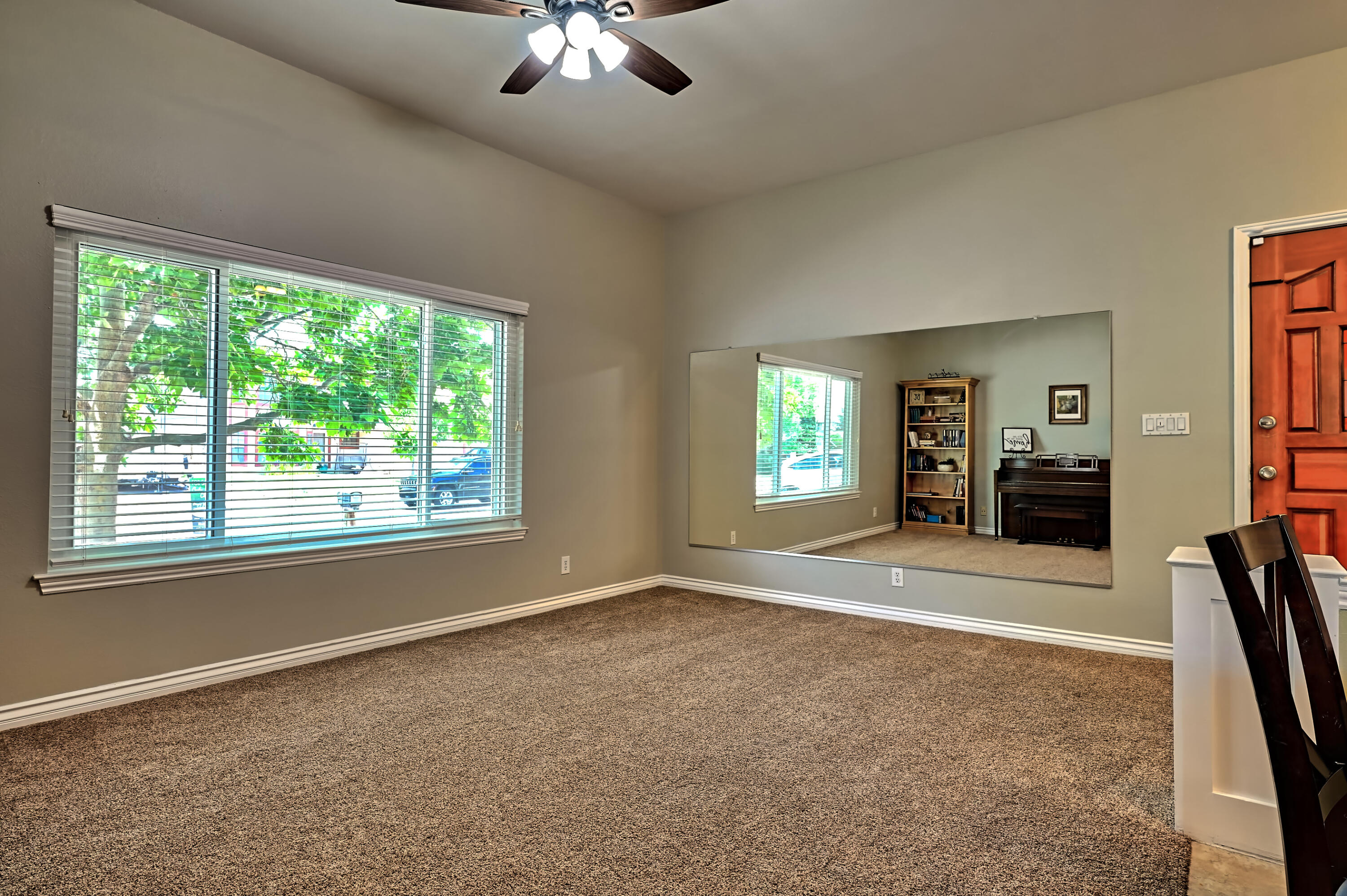 5738 Vista Bonita Street NE