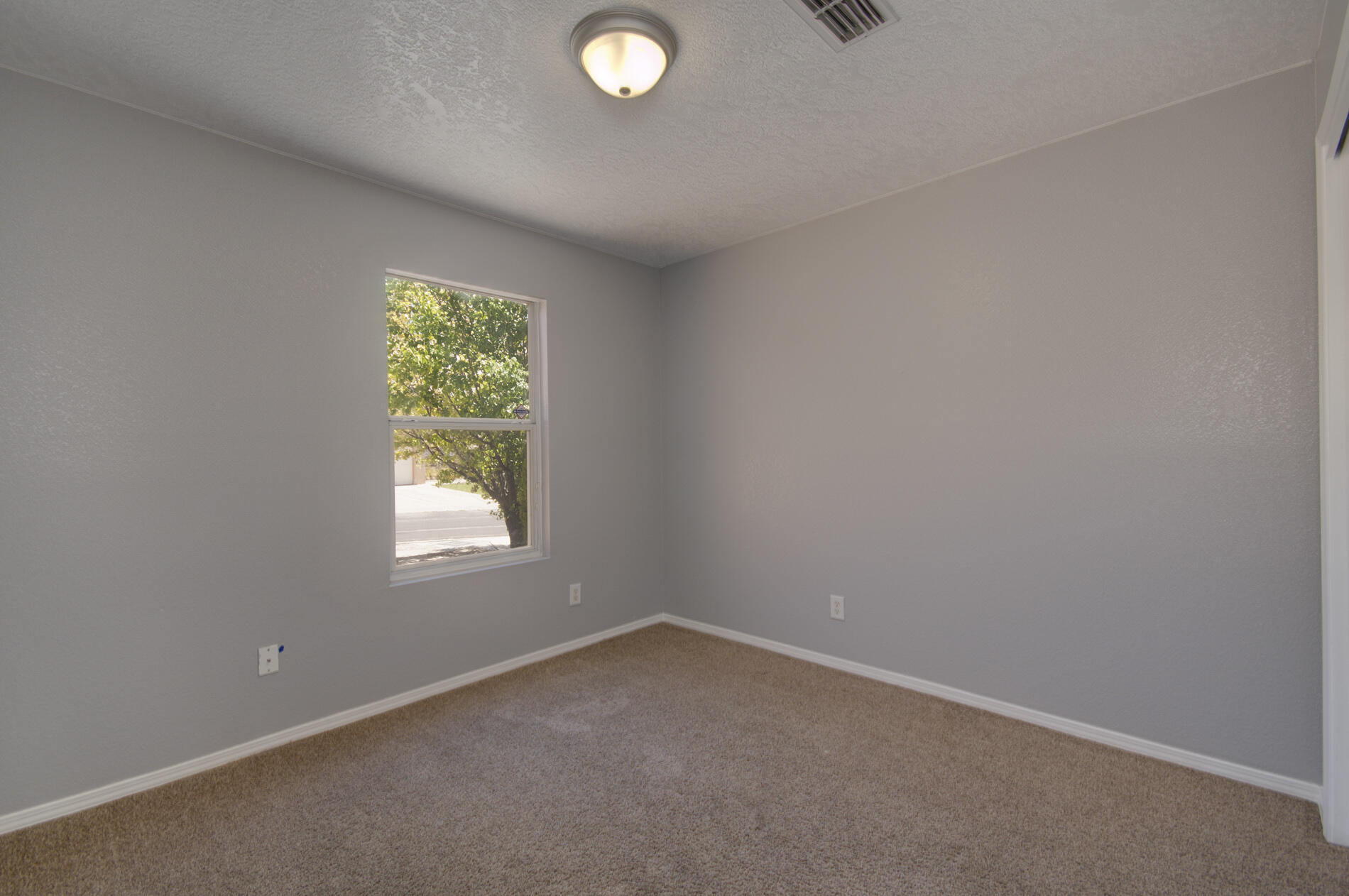 10743 Del Sol Park Drive NW