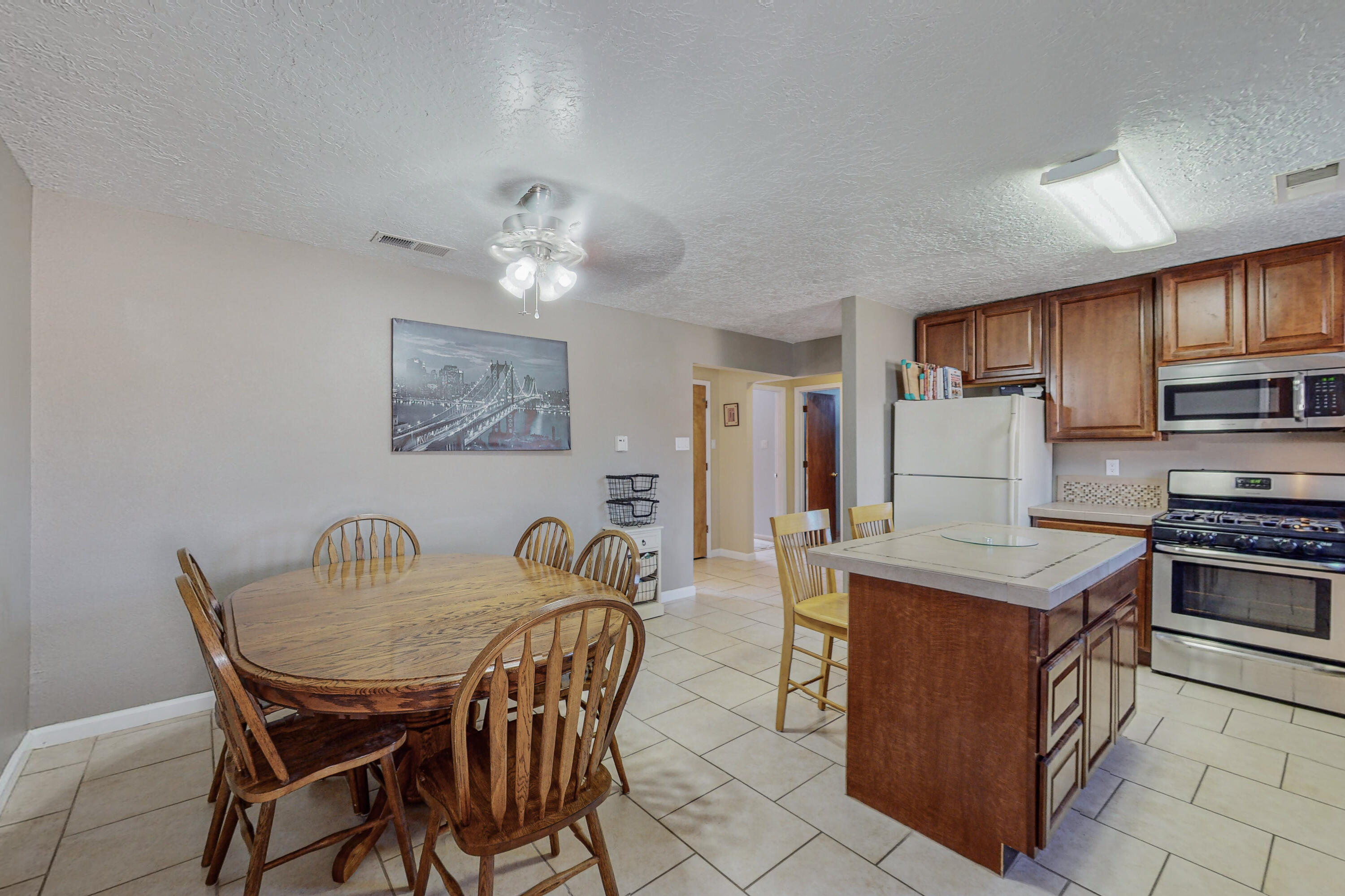 10305 Paseo Del Norte NW