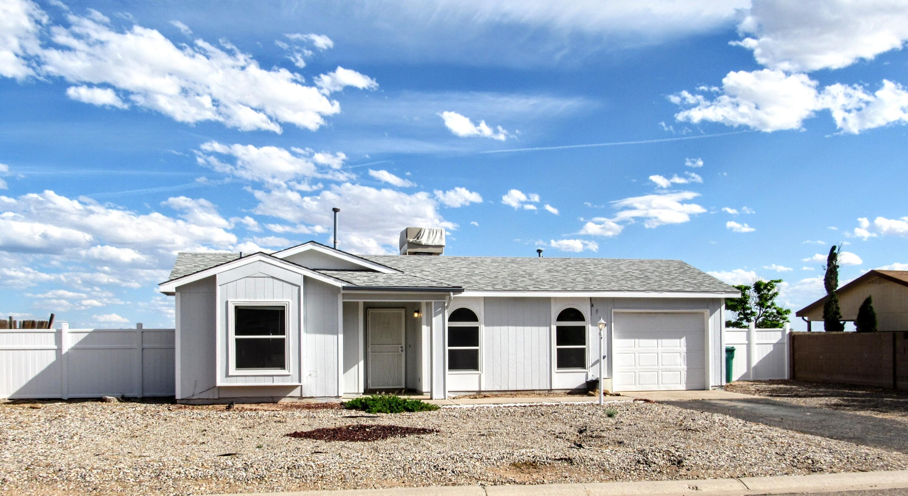 4579 Platinum Drive NE