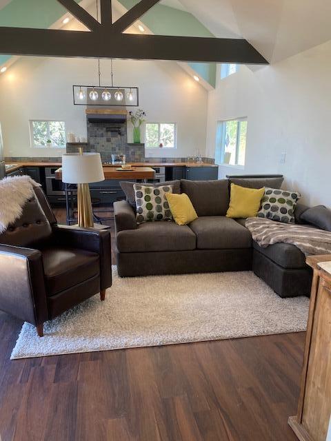 8 Mulberry Loop