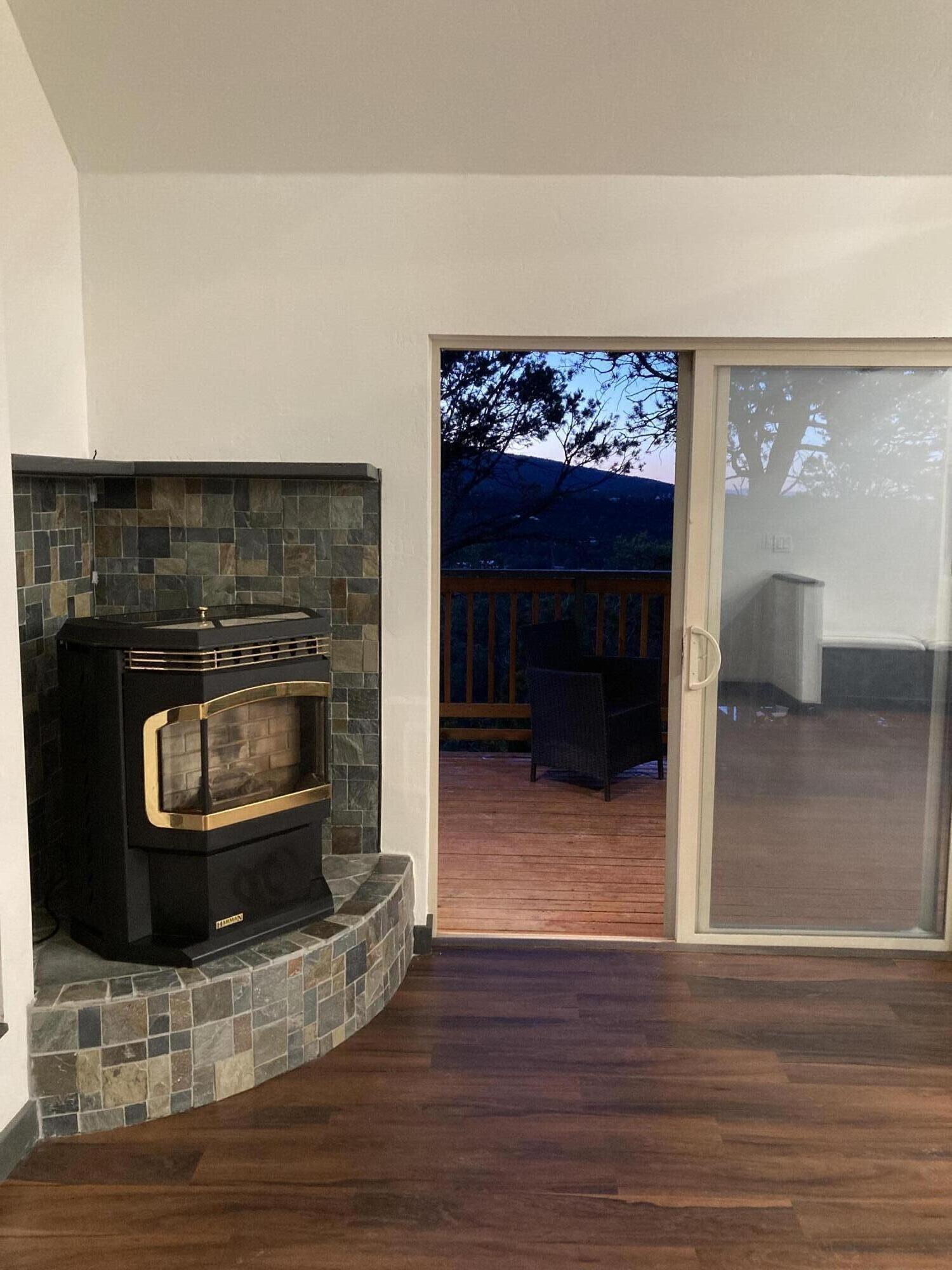 8 Mulberry Loop
