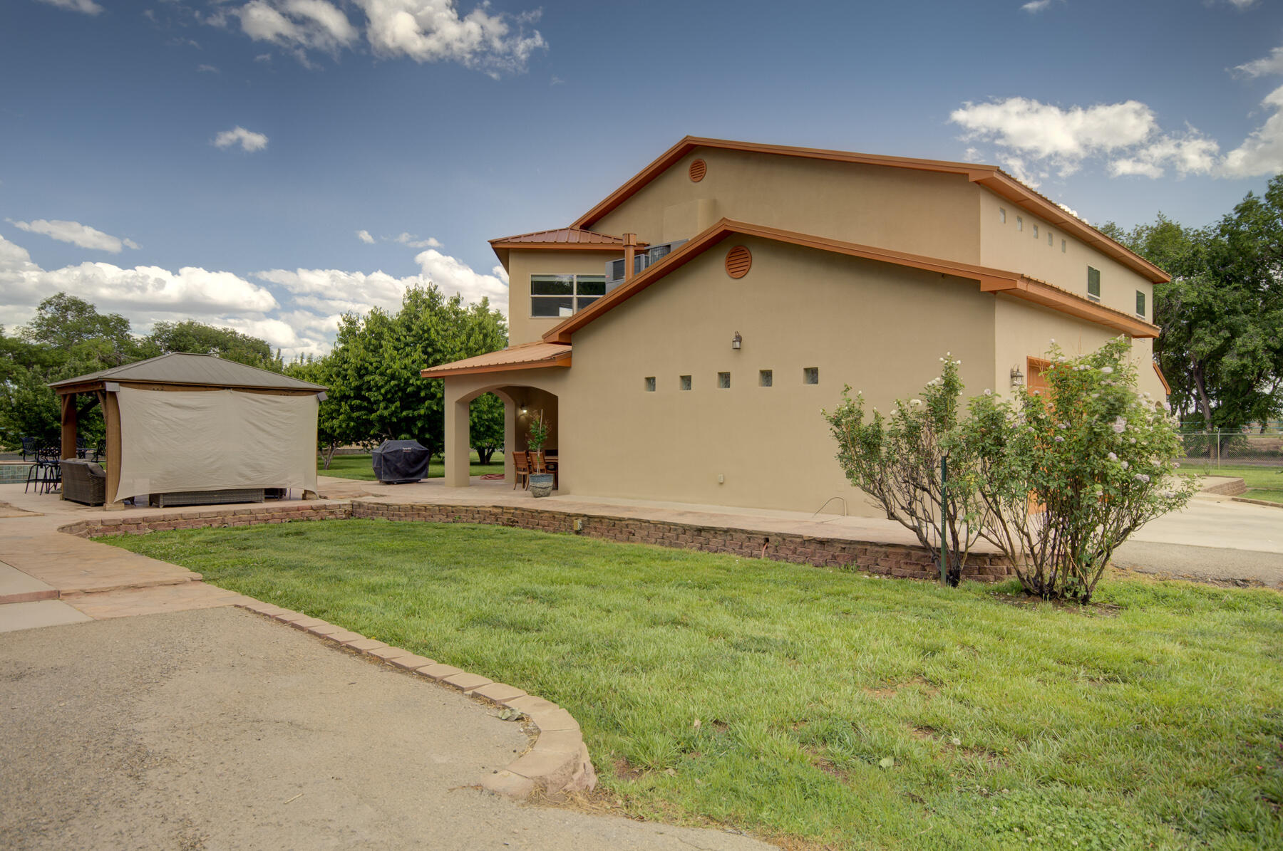 2220 Don Andres Road SW