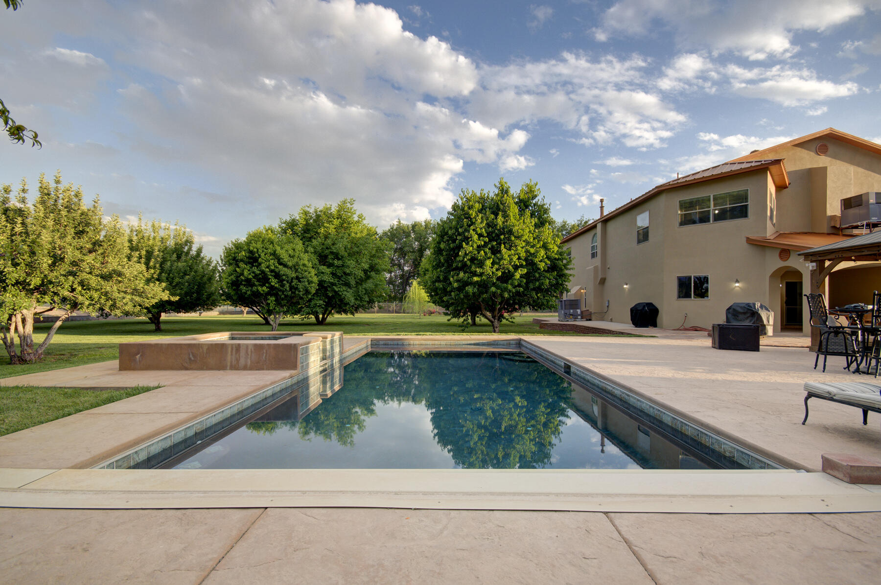 2220 Don Andres Road SW