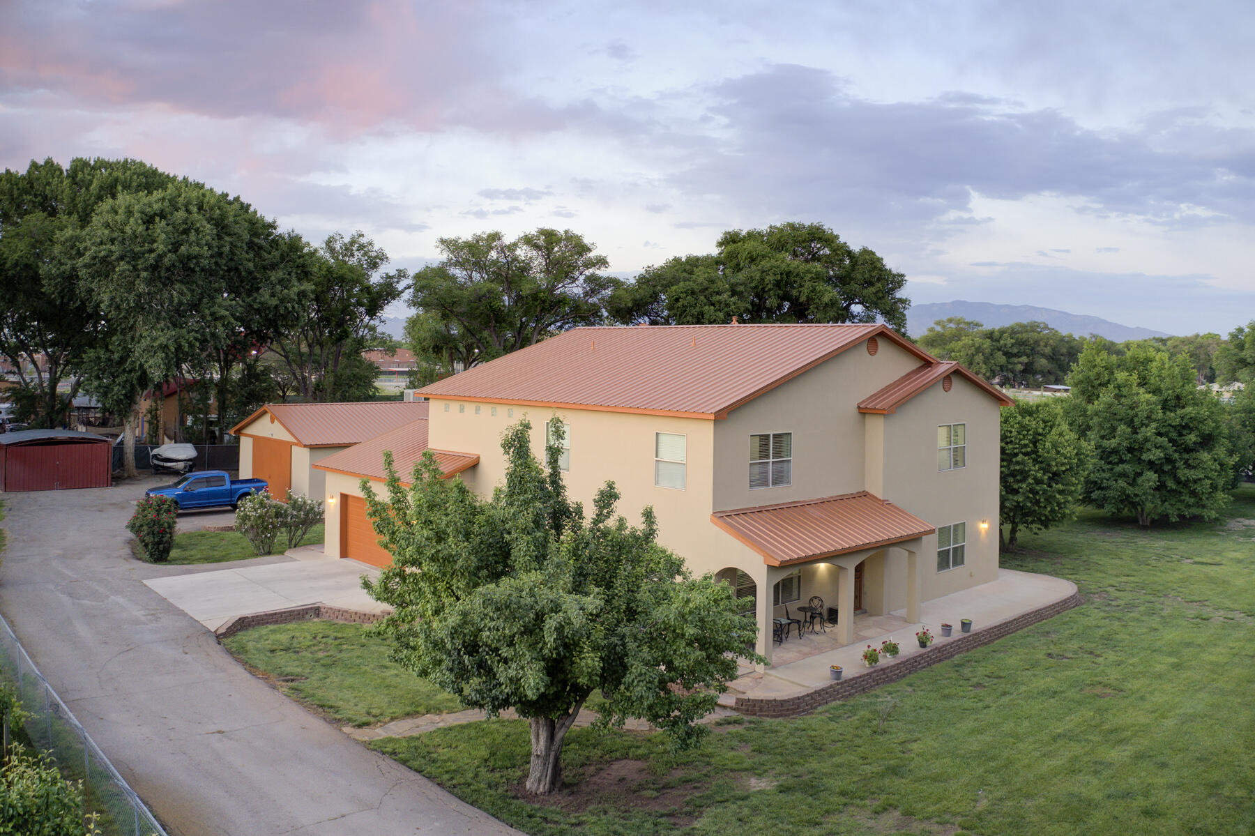 2220 Don Andres Road SW
