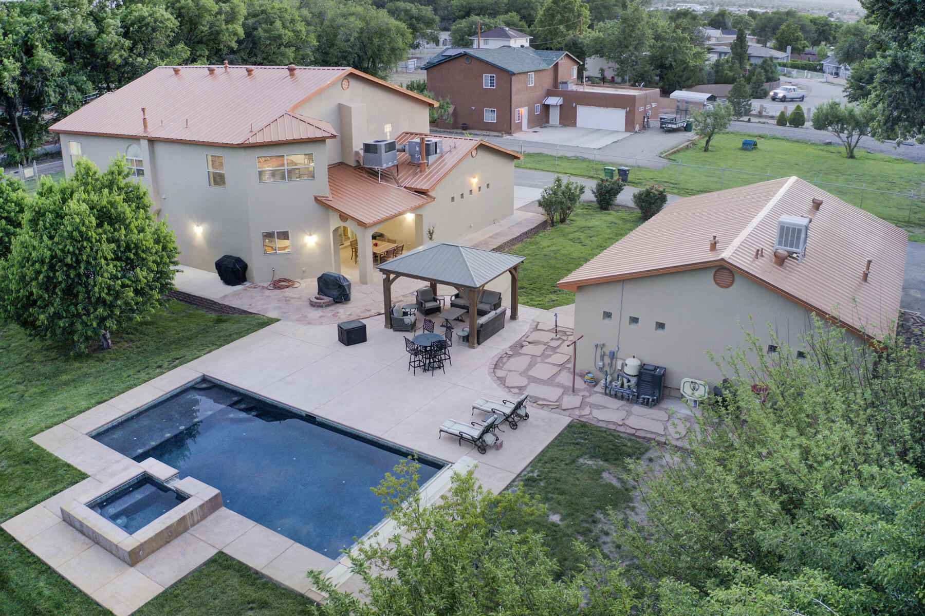 2220 Don Andres Road SW