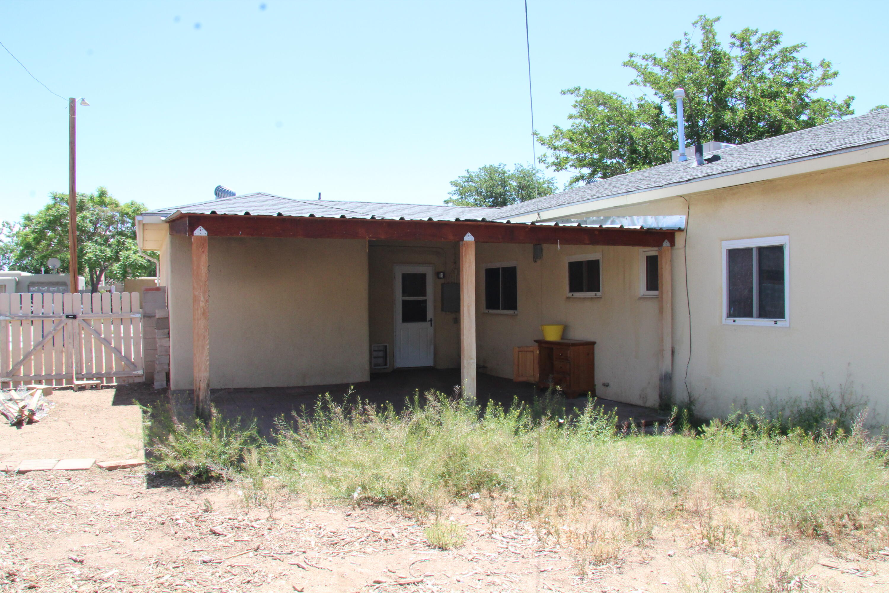 8109 Princess Jeanne Avenue NE