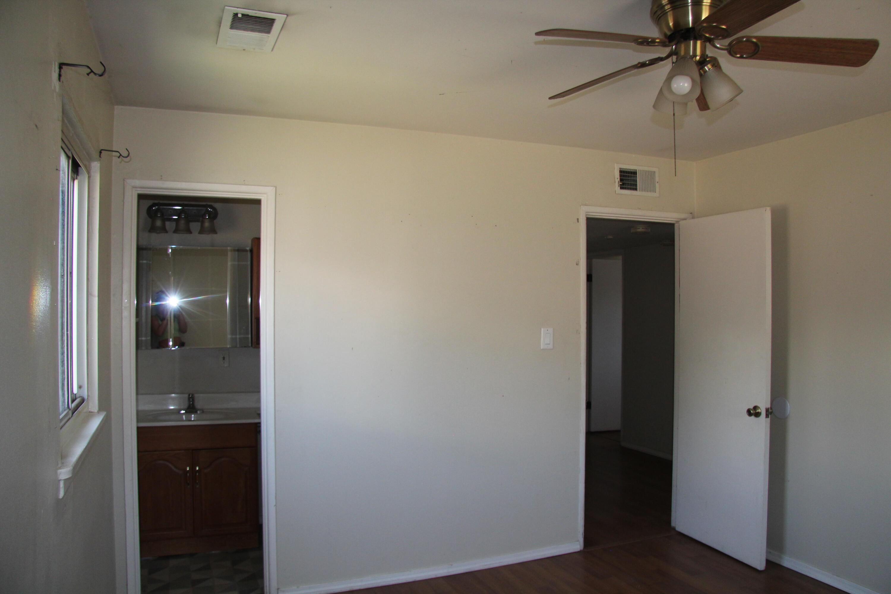 8109 Princess Jeanne Avenue NE