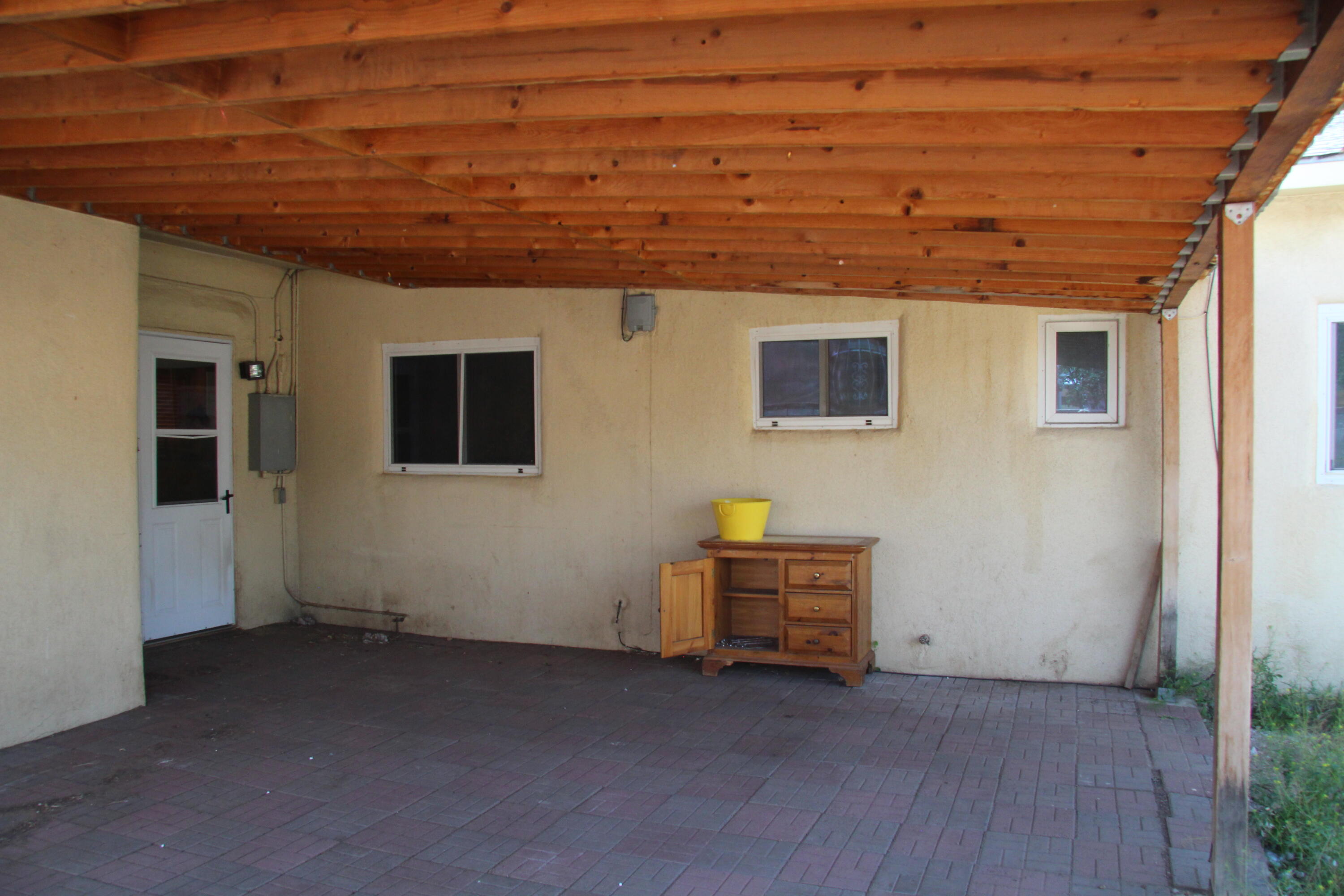 8109 Princess Jeanne Avenue NE