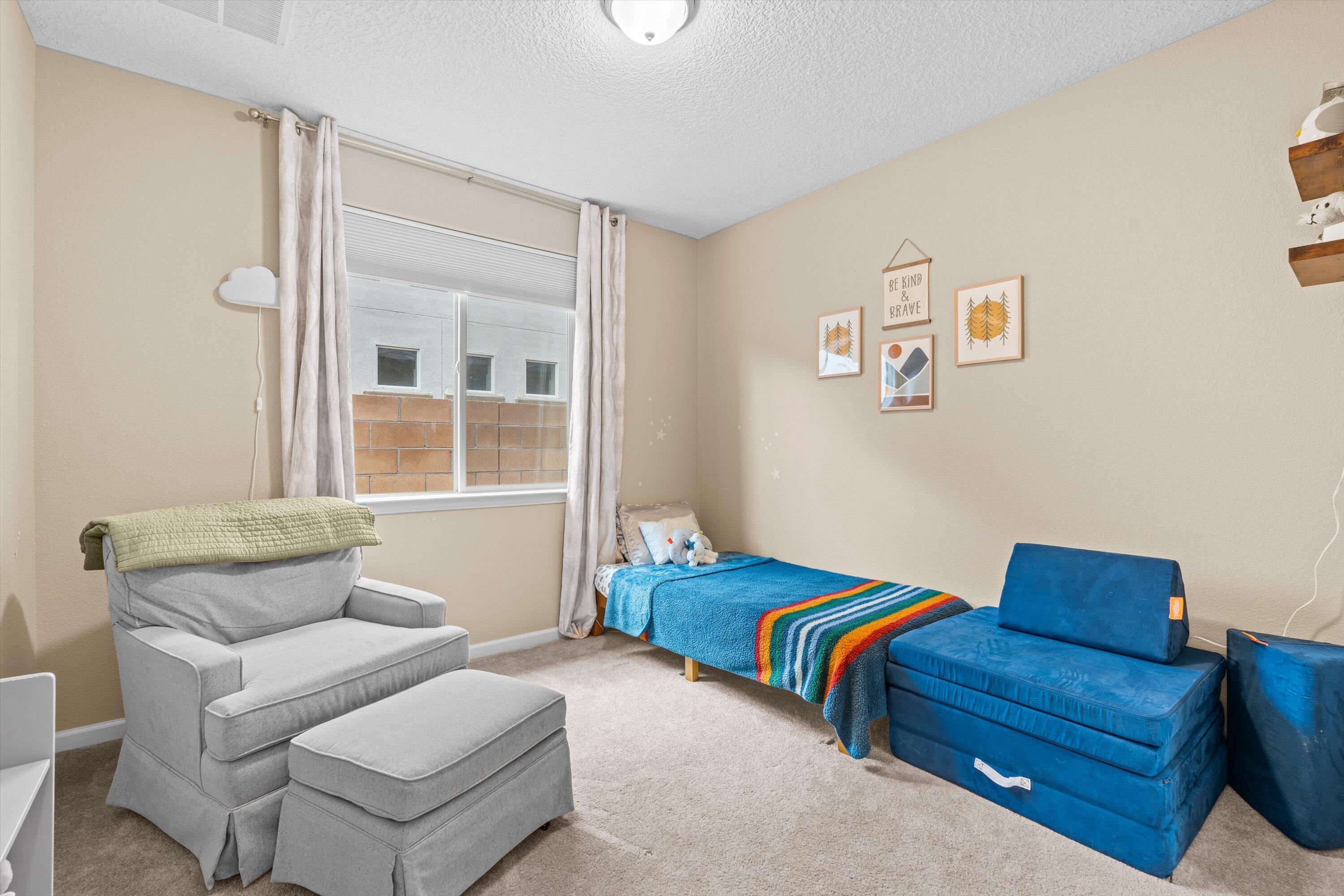 3104 Walsh Loop SE