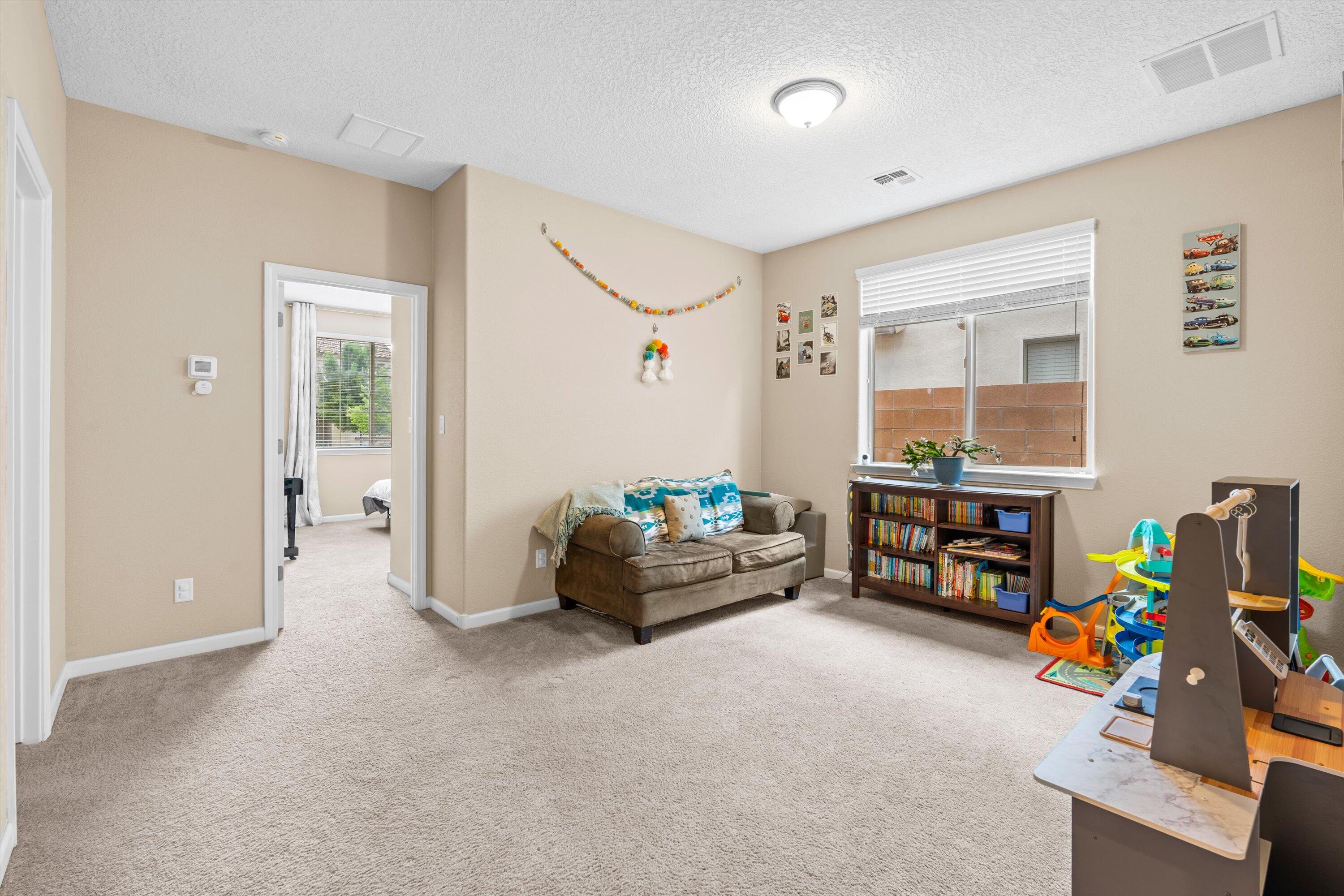 3104 Walsh Loop SE