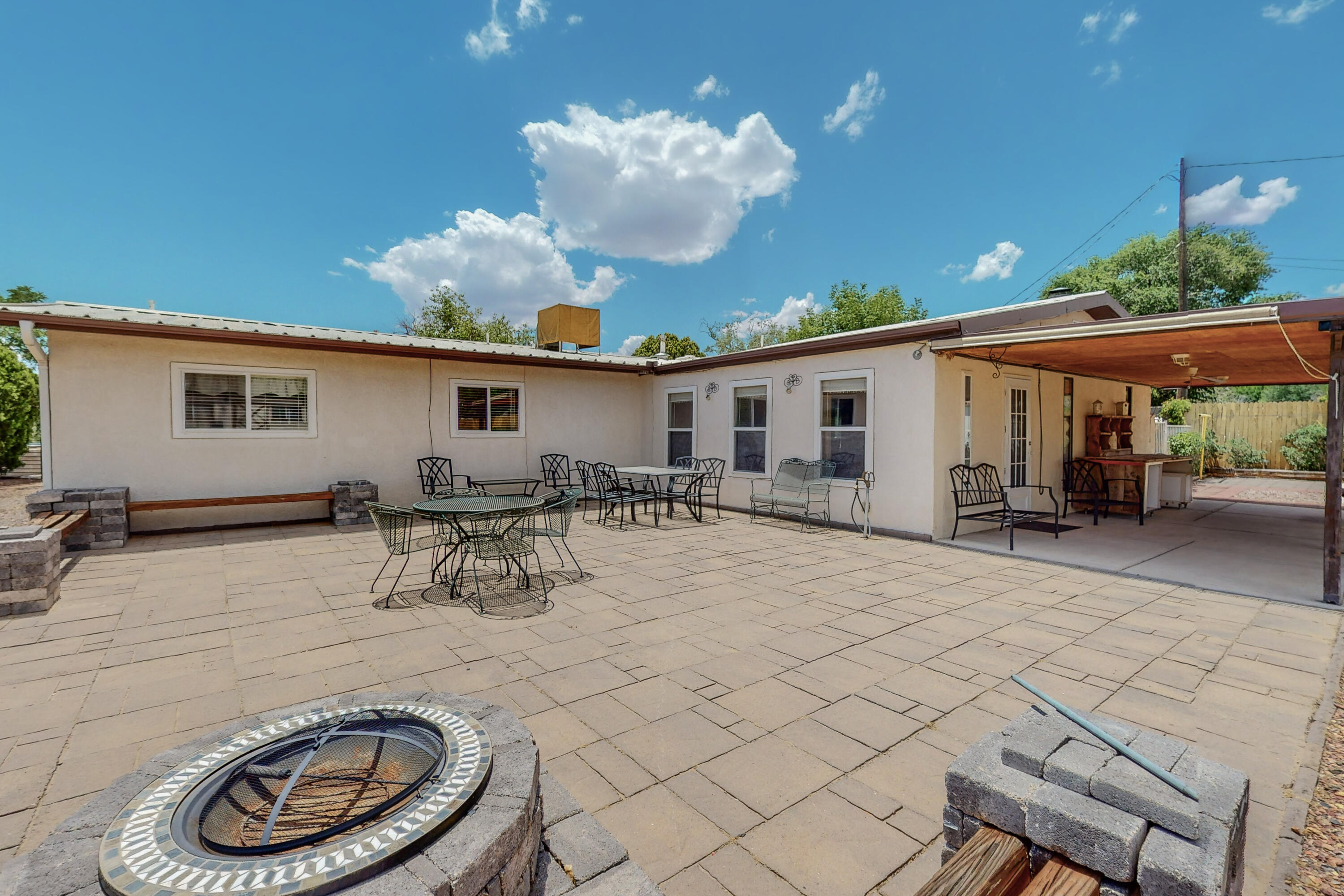 10620 Andrea Circle NW