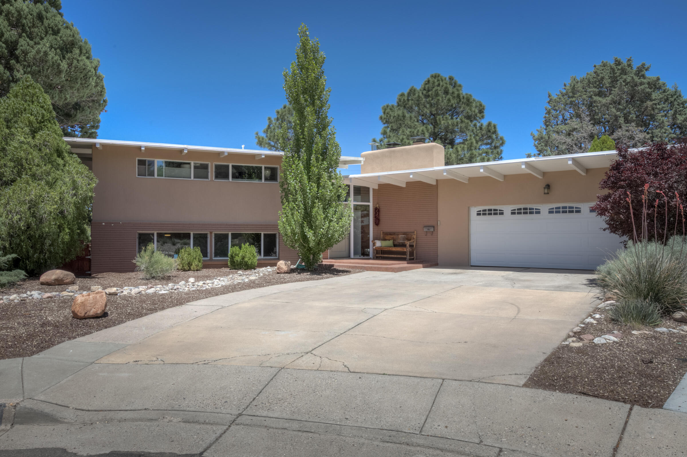4809 Madison Court NE