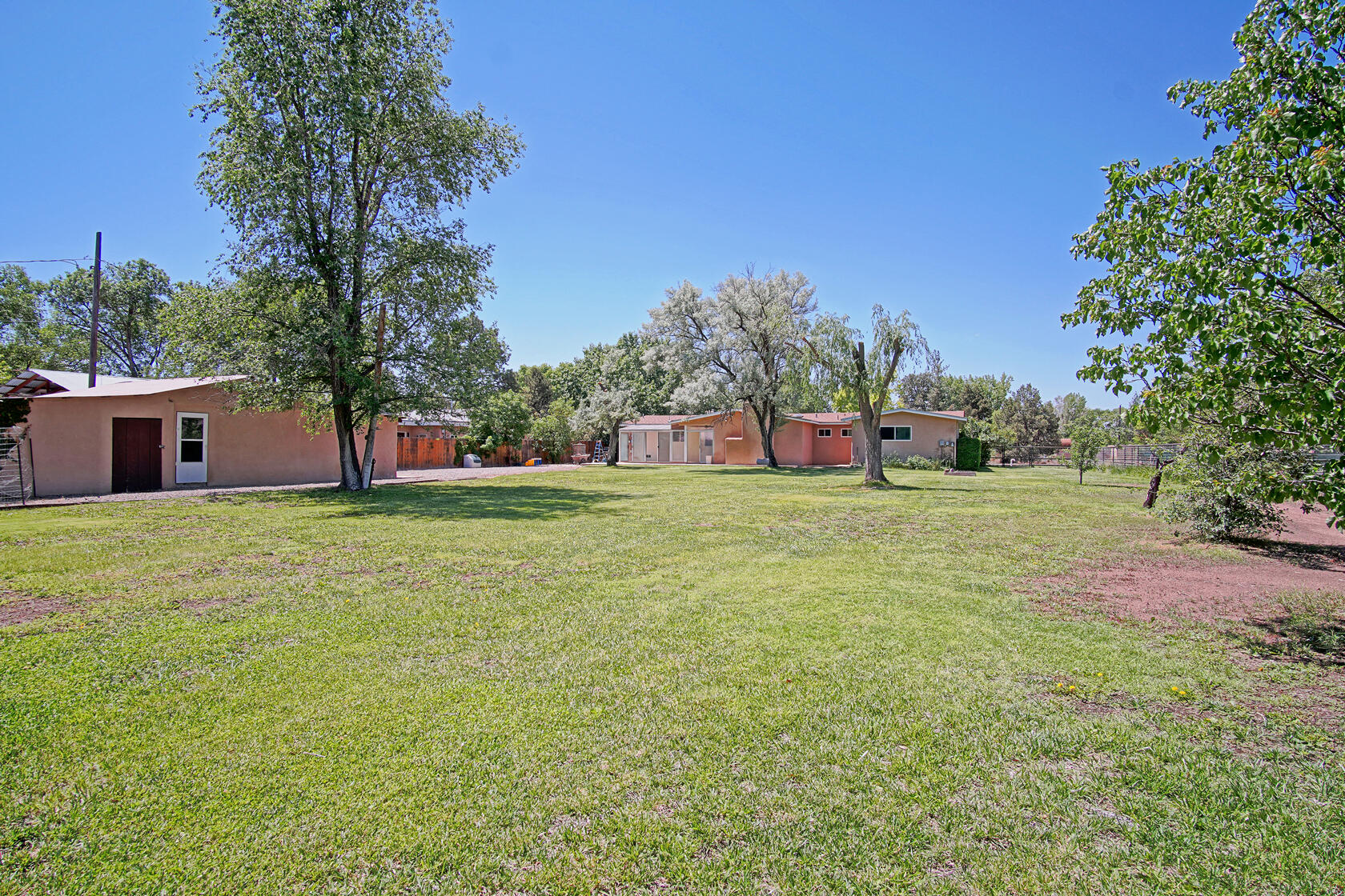 931 Western Meadows Court NW