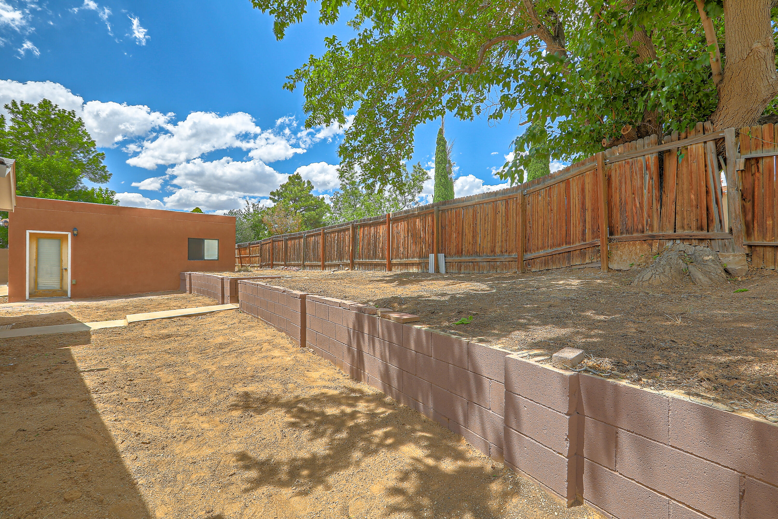 624 Figueroa Street NE