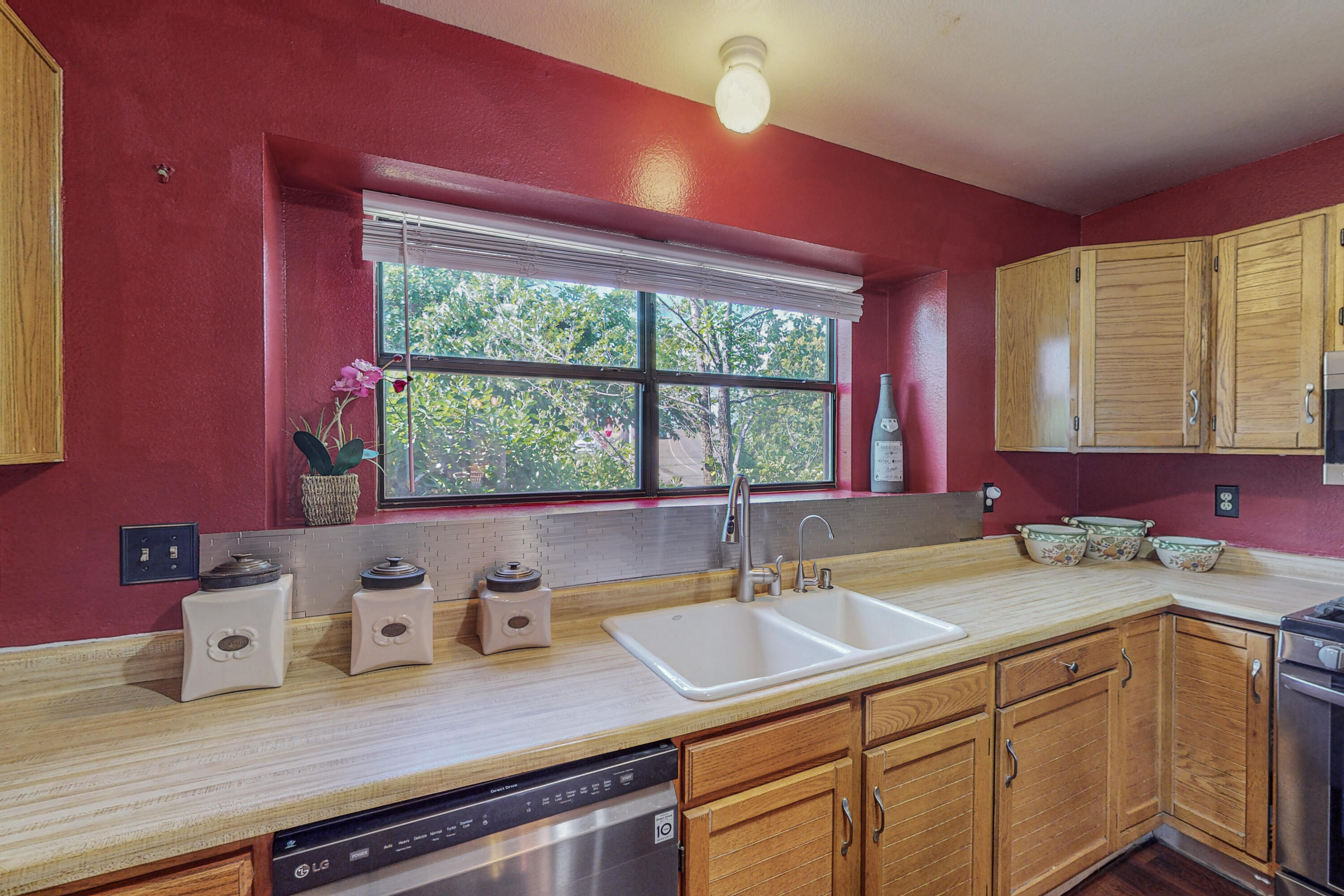 6258 Roadrunner Loop NE