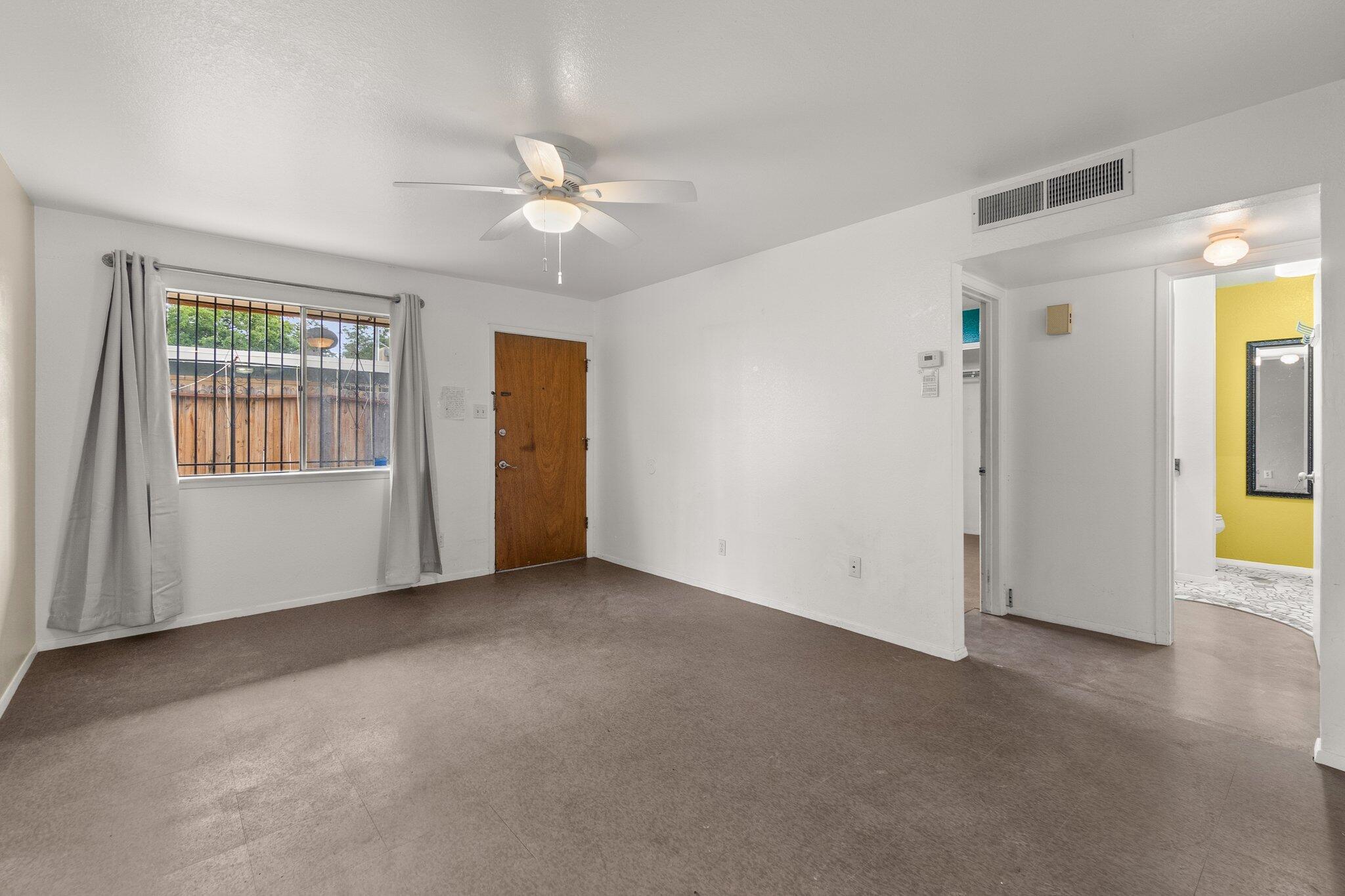 816 Ortiz Drive SE