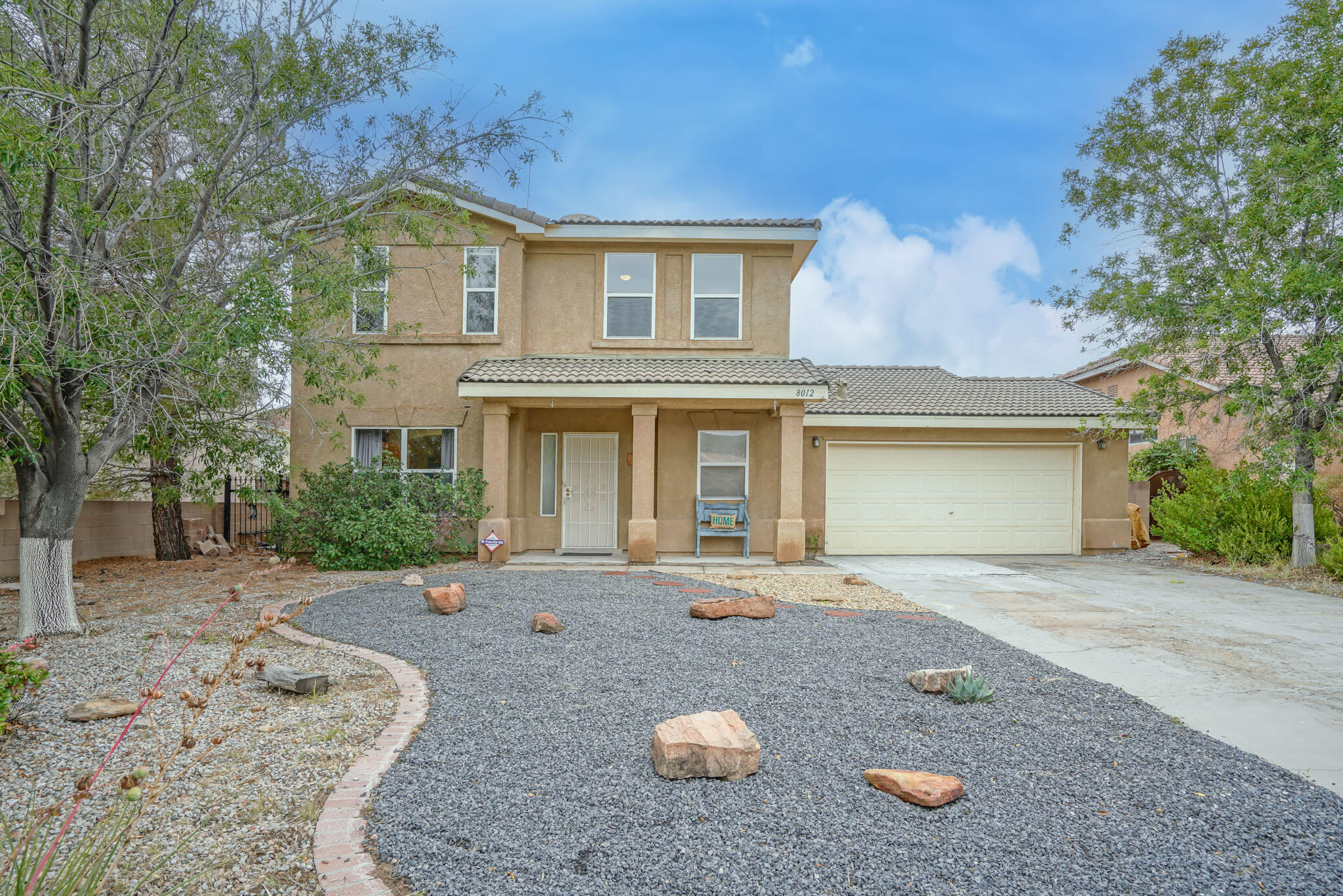 8012 Petroglyph Avenue NW