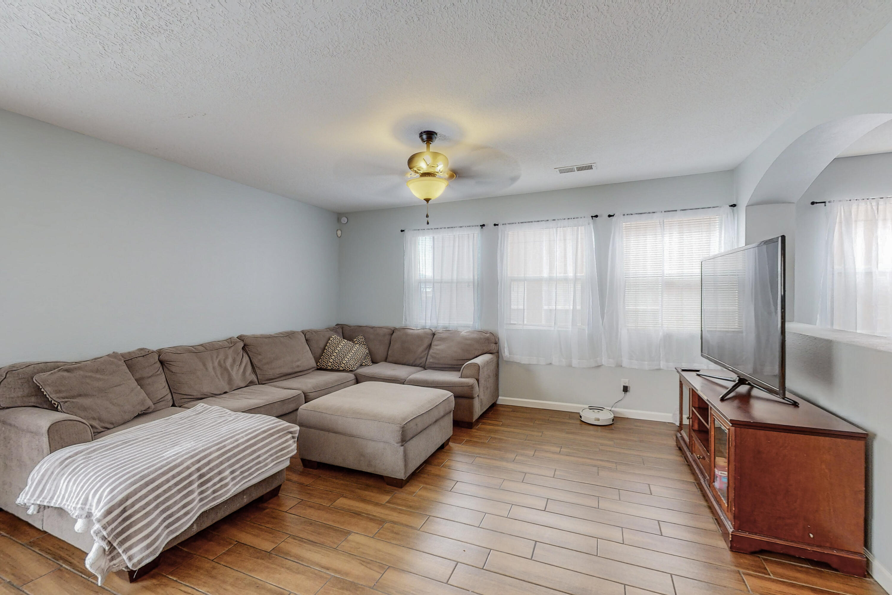 1725 Sierra Norte Loop NE