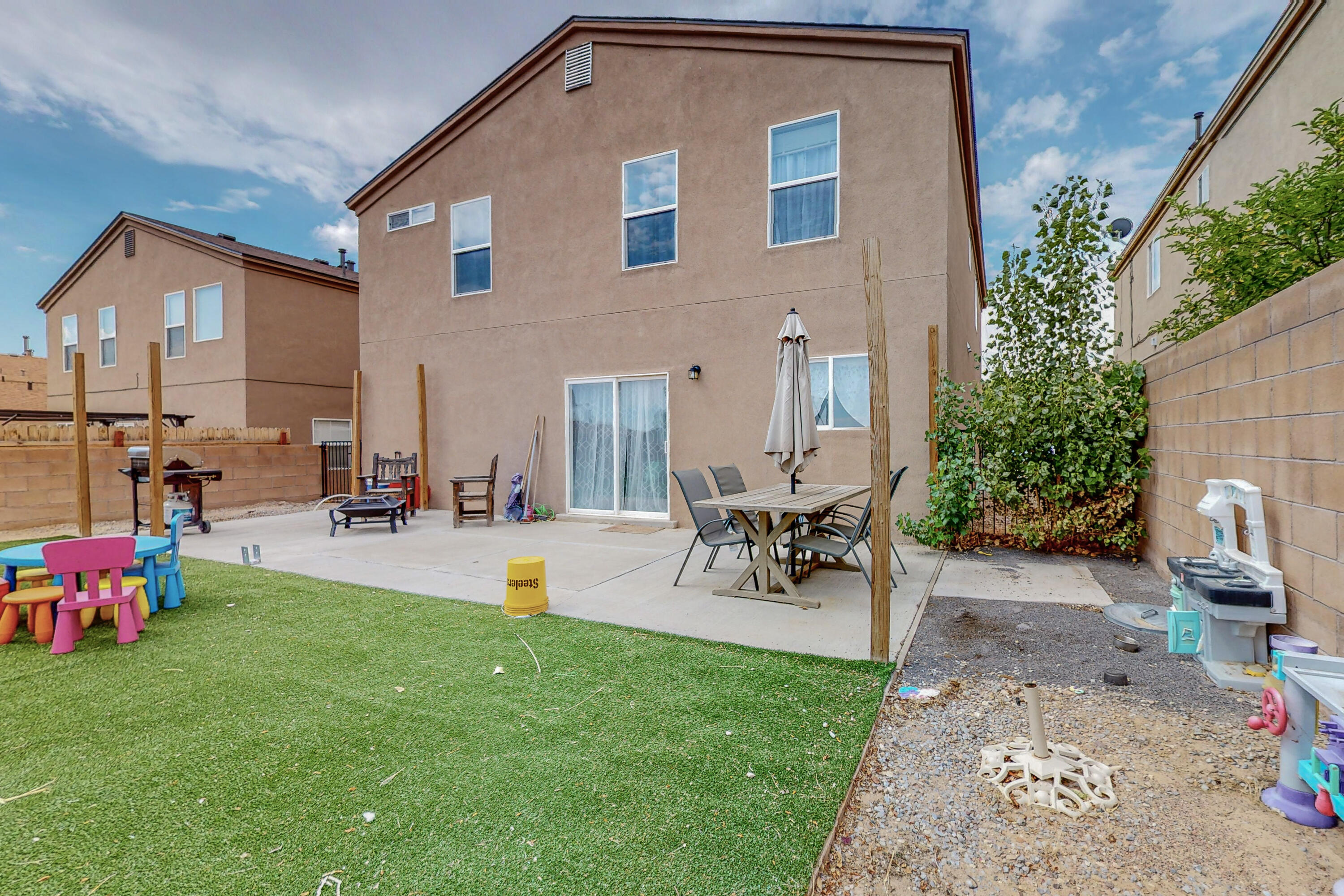 1725 Sierra Norte Loop NE