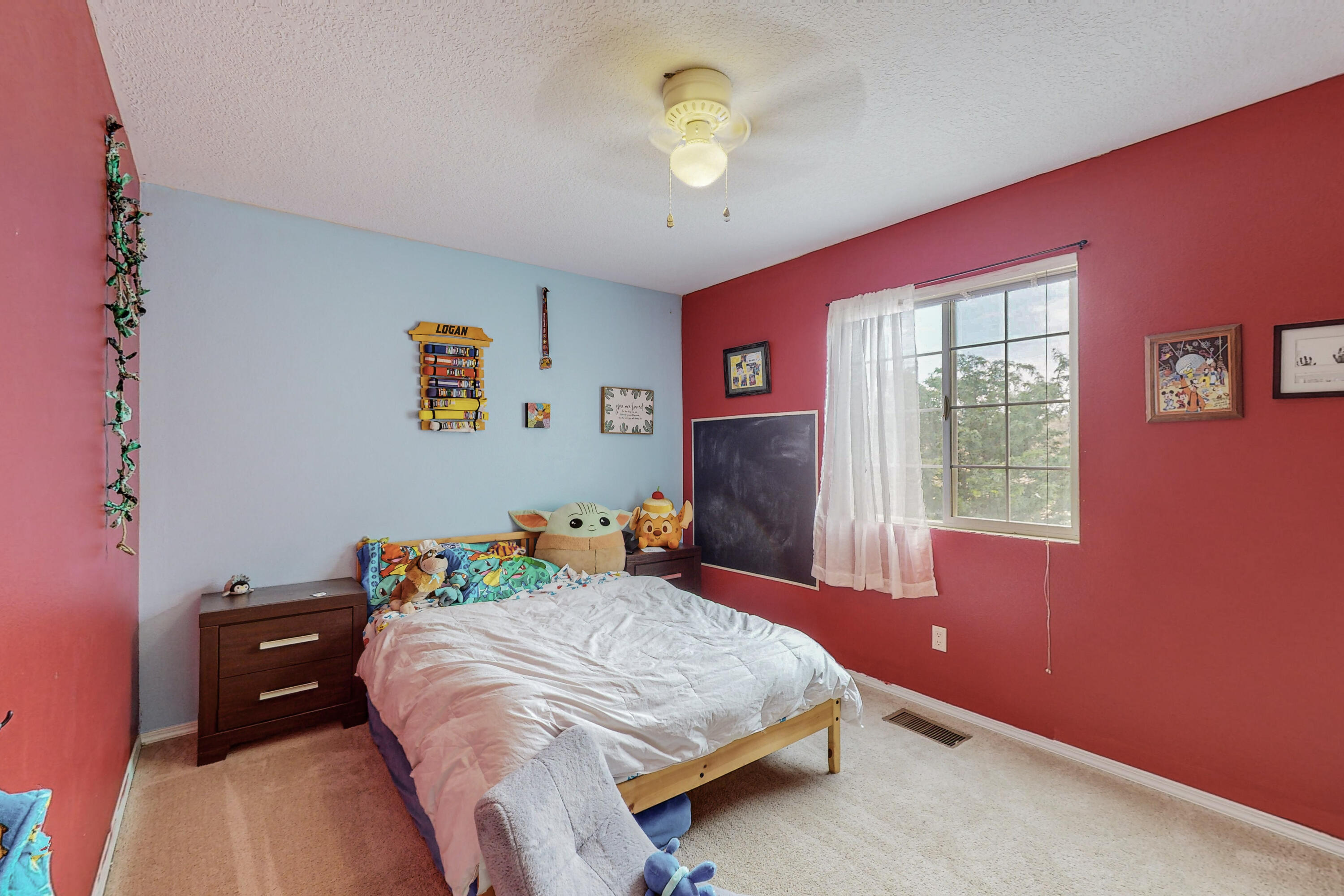 1725 Sierra Norte Loop NE