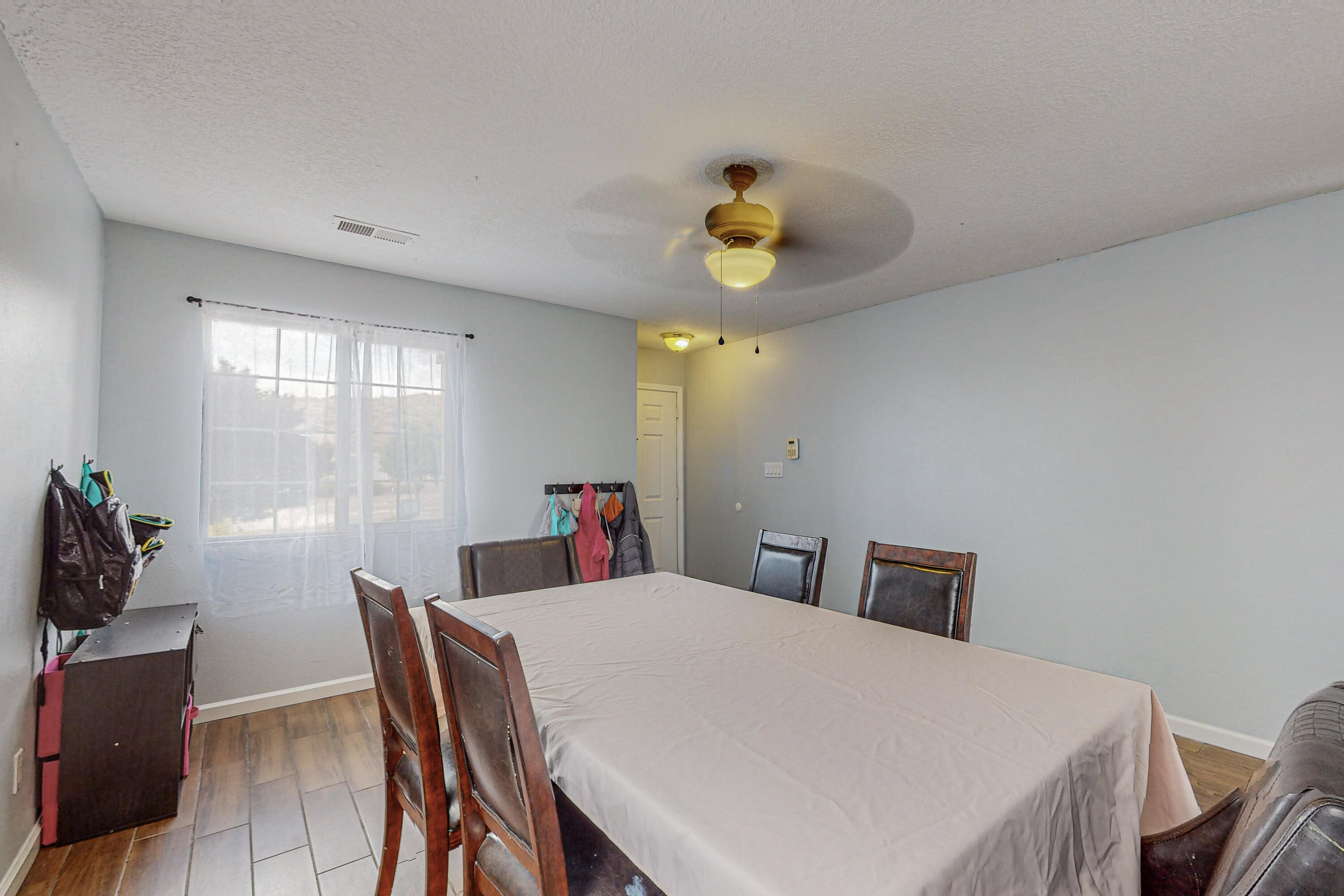 1725 Sierra Norte Loop NE