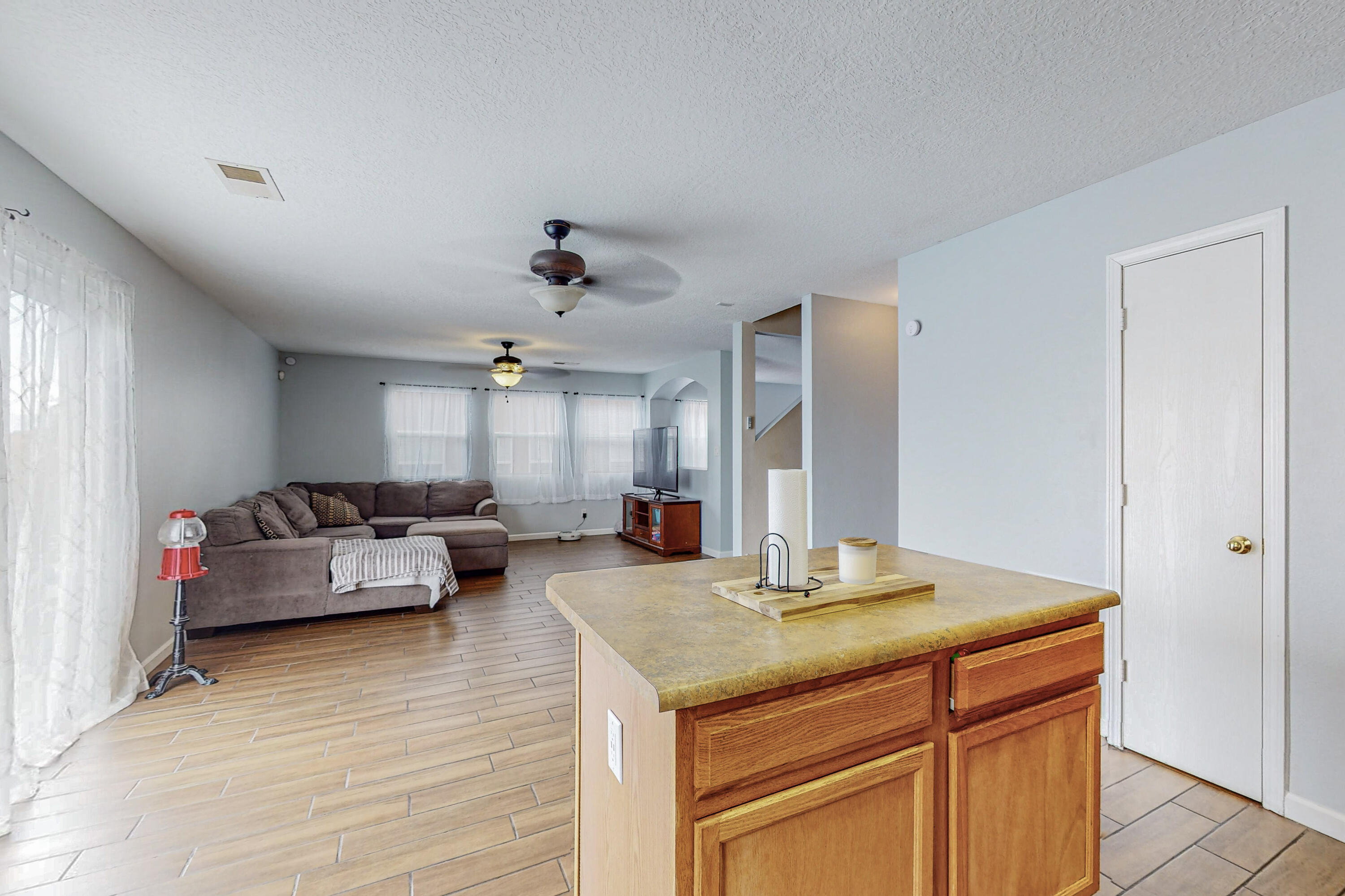 1725 Sierra Norte Loop NE