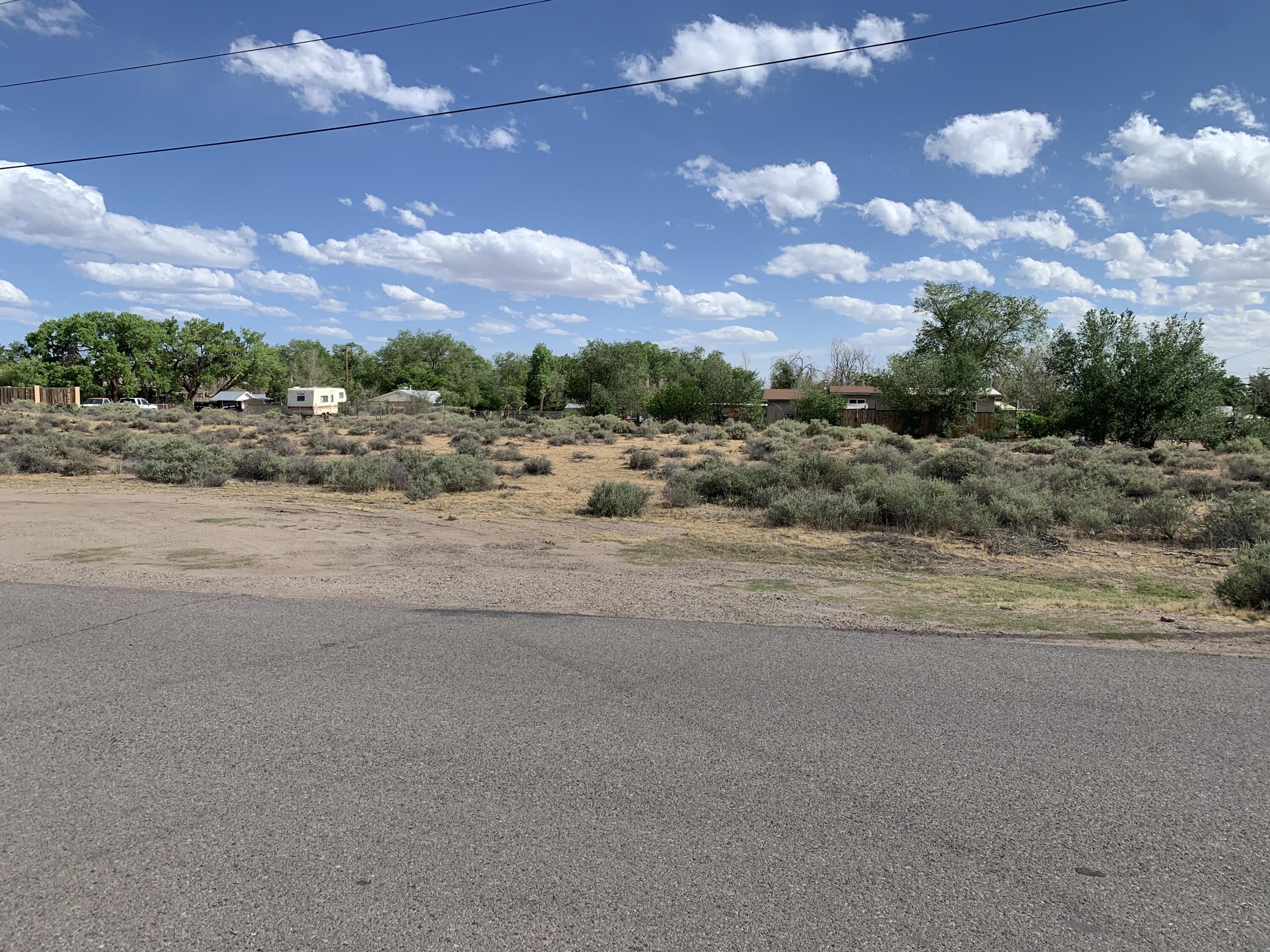 28a Los Ranchos Road NE