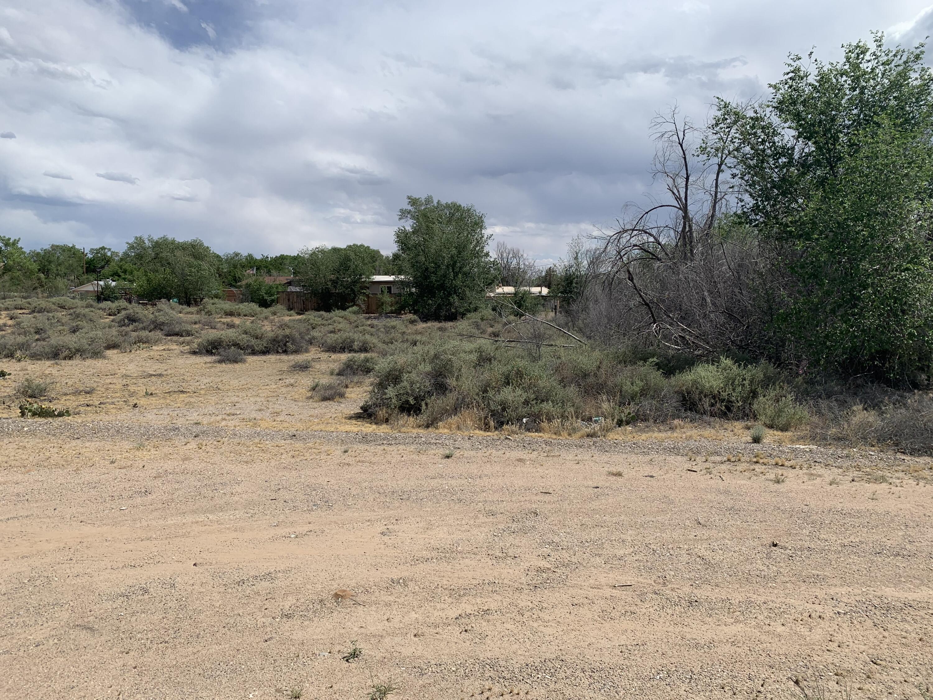 28a Los Ranchos Road NE