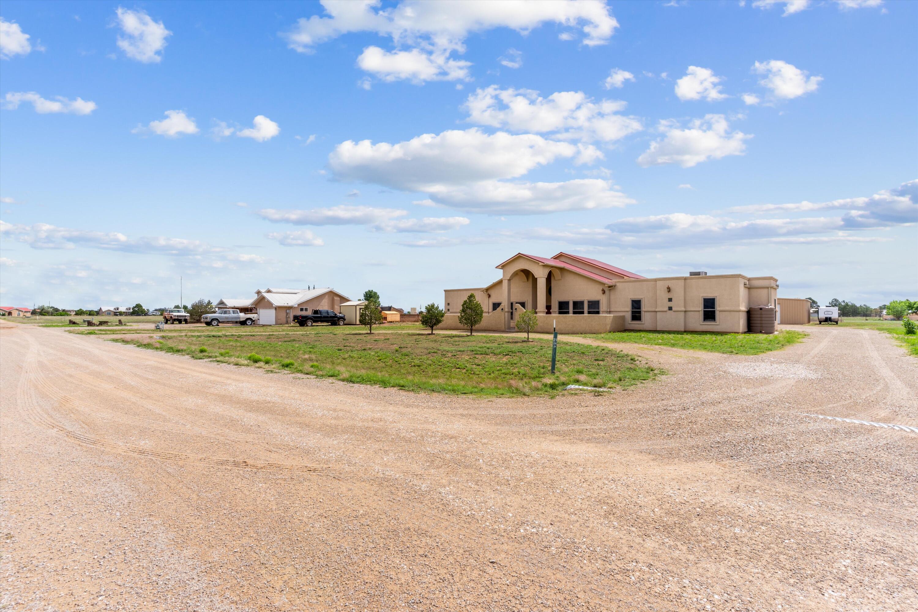 25 Lobo Drive