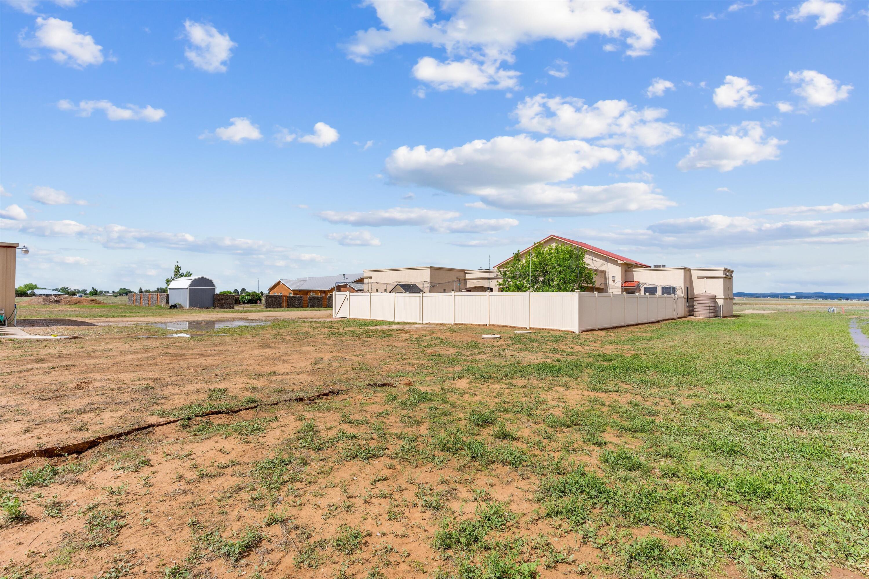 25 Lobo Drive