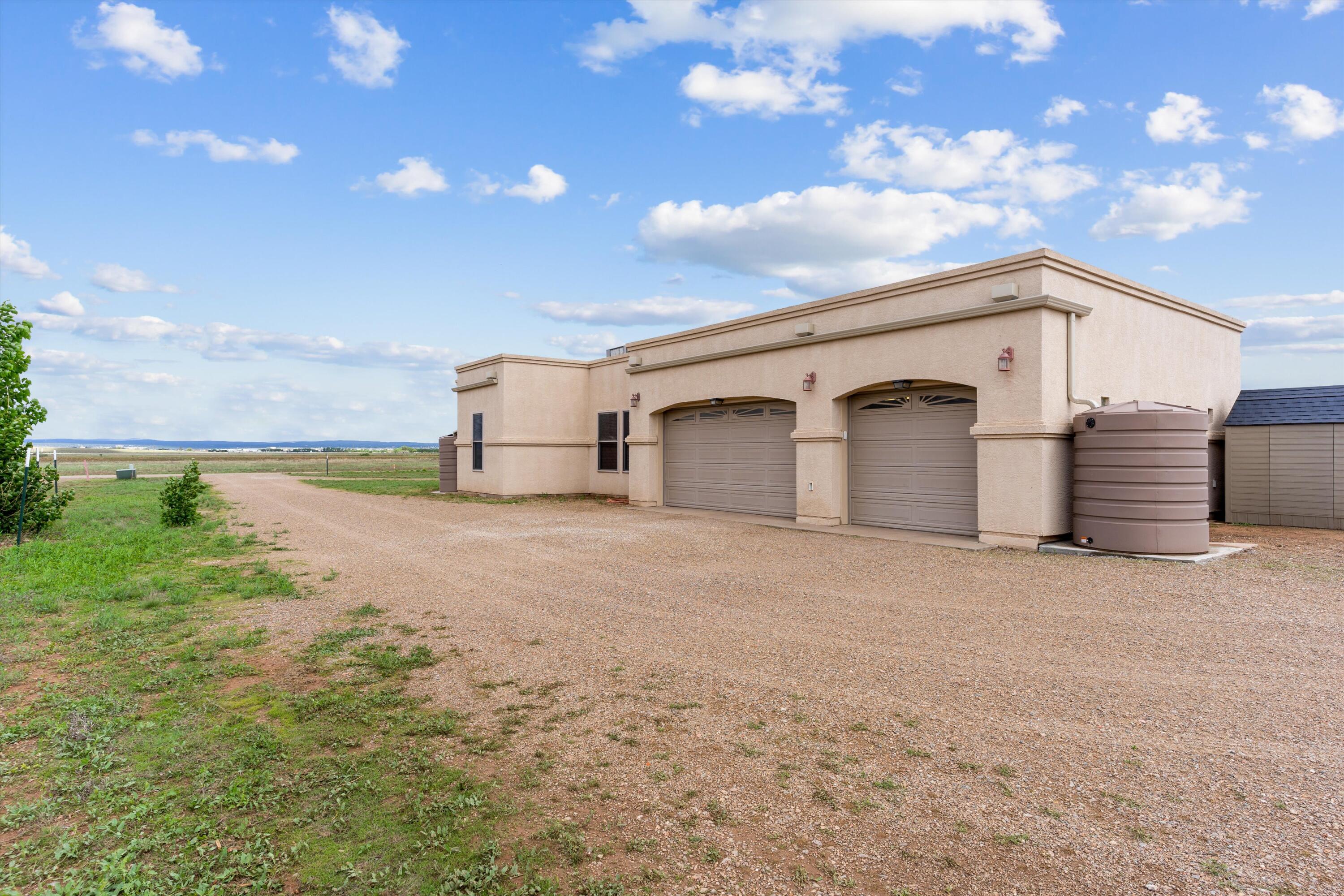 25 Lobo Drive