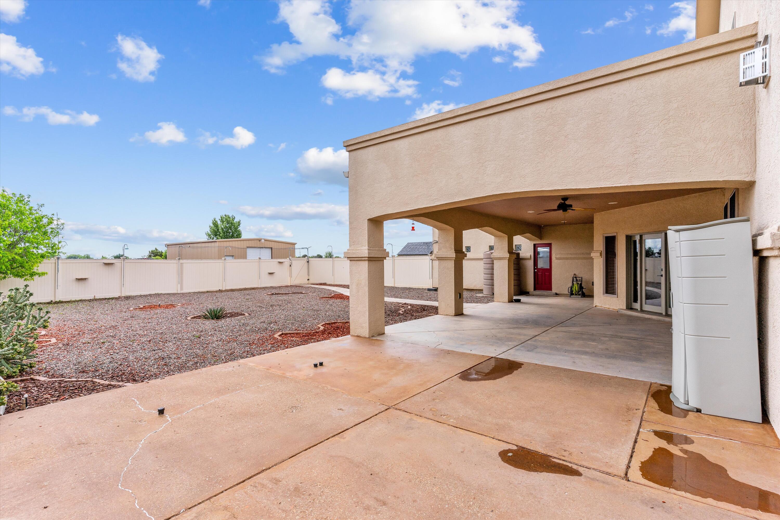25 Lobo Drive