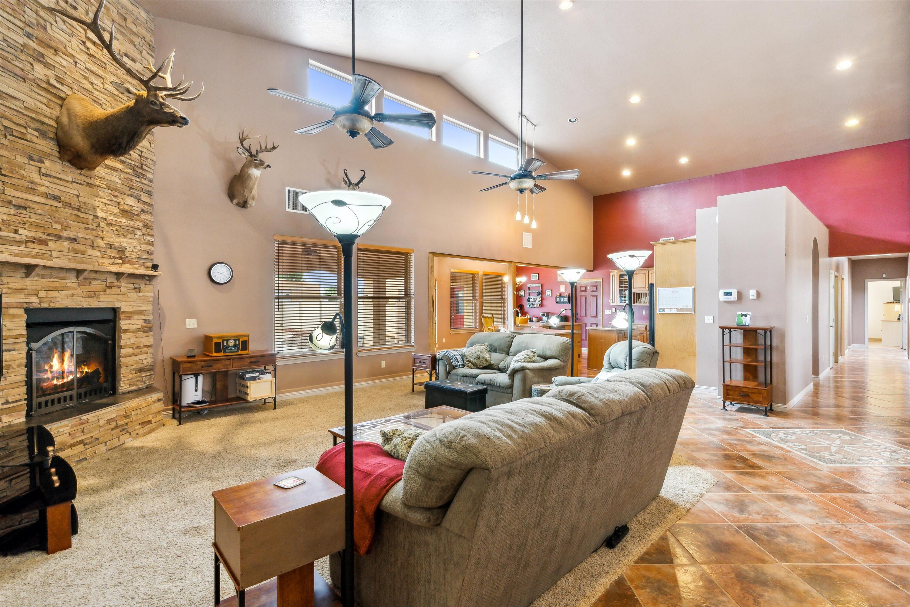 25 Lobo Drive
