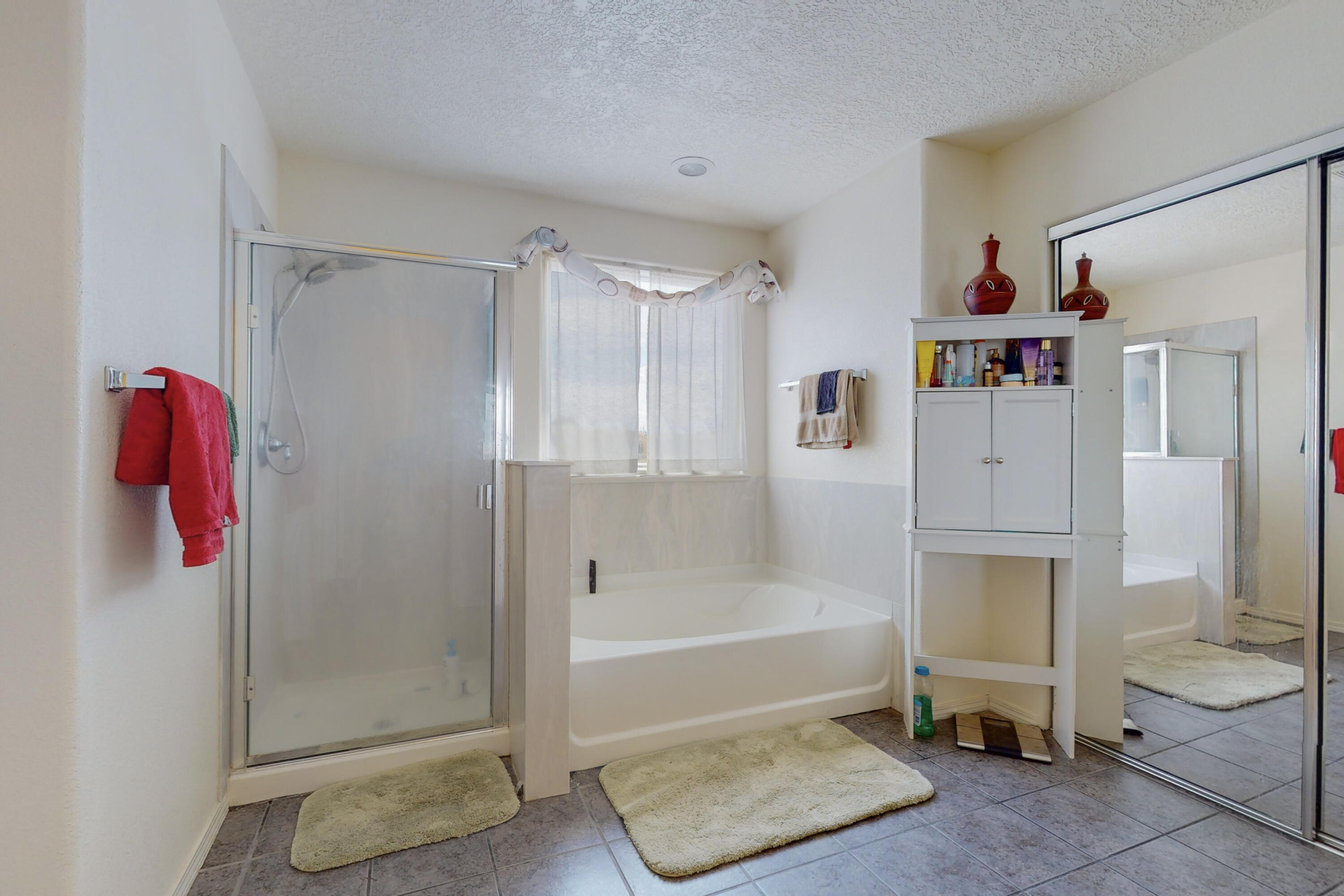 6404 Avenida Seville NW