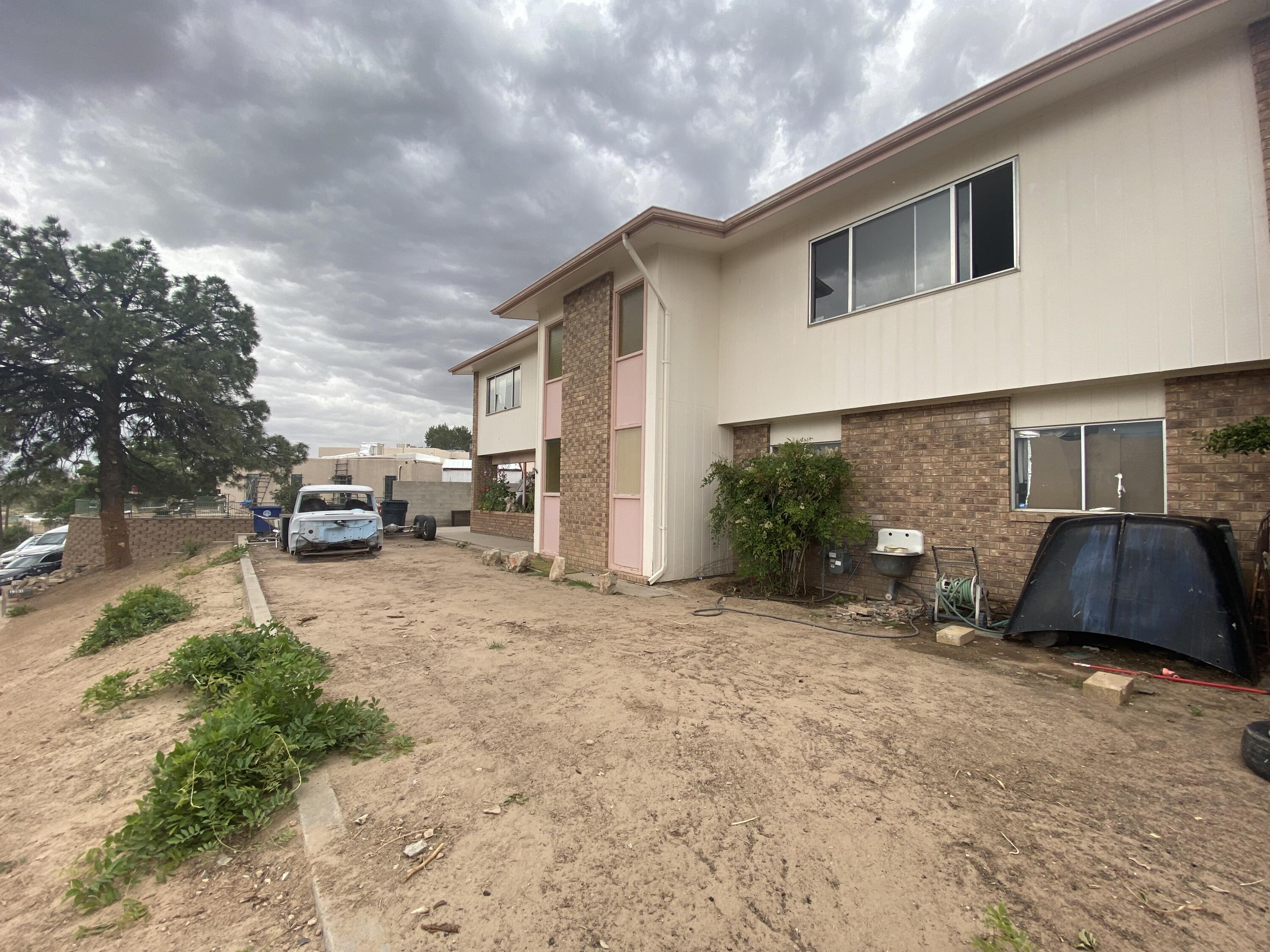 1301 Riverview Drive NW