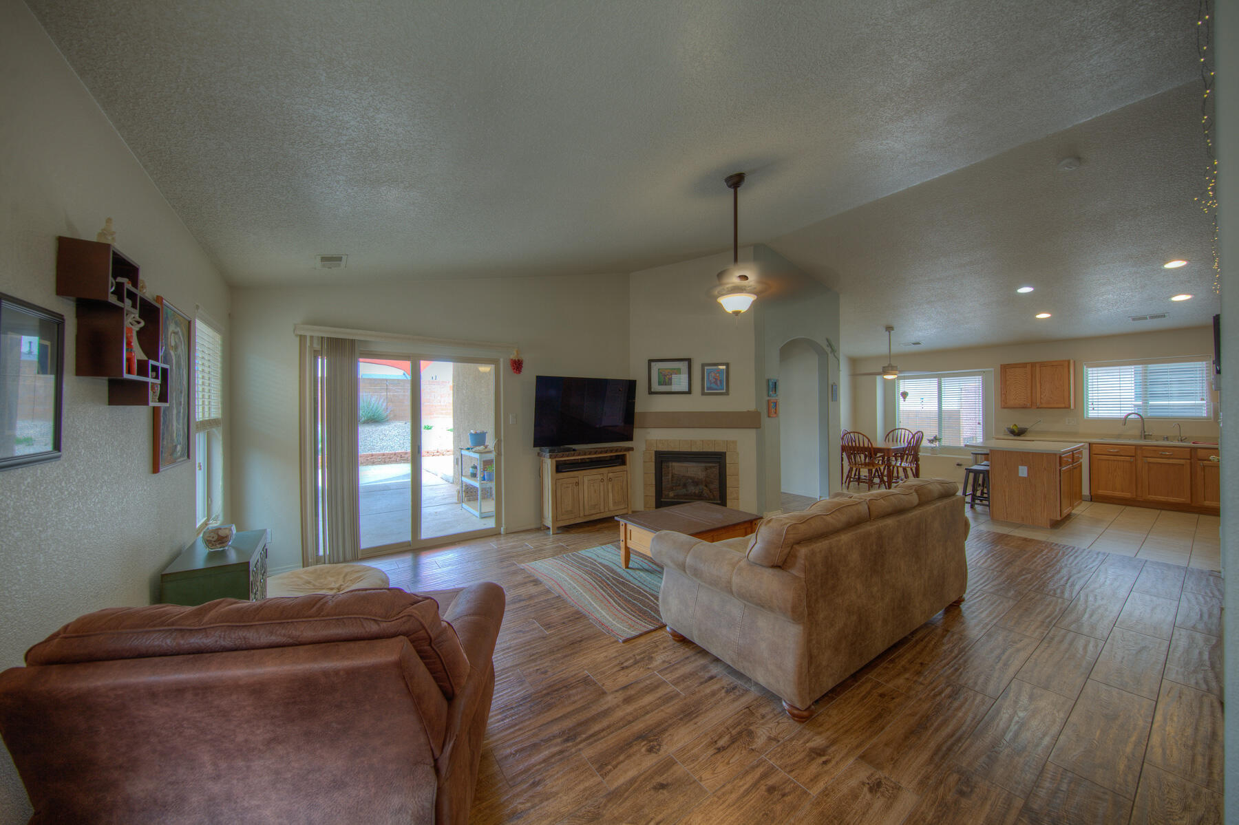 2813 Petunia Court SE