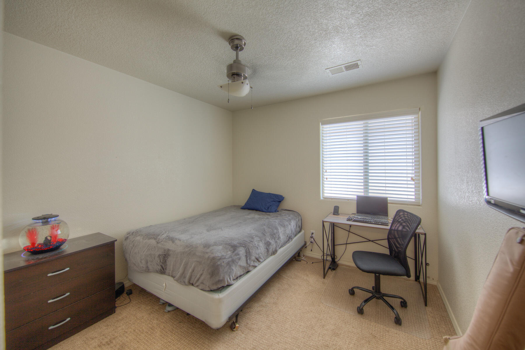 2813 Petunia Court SE