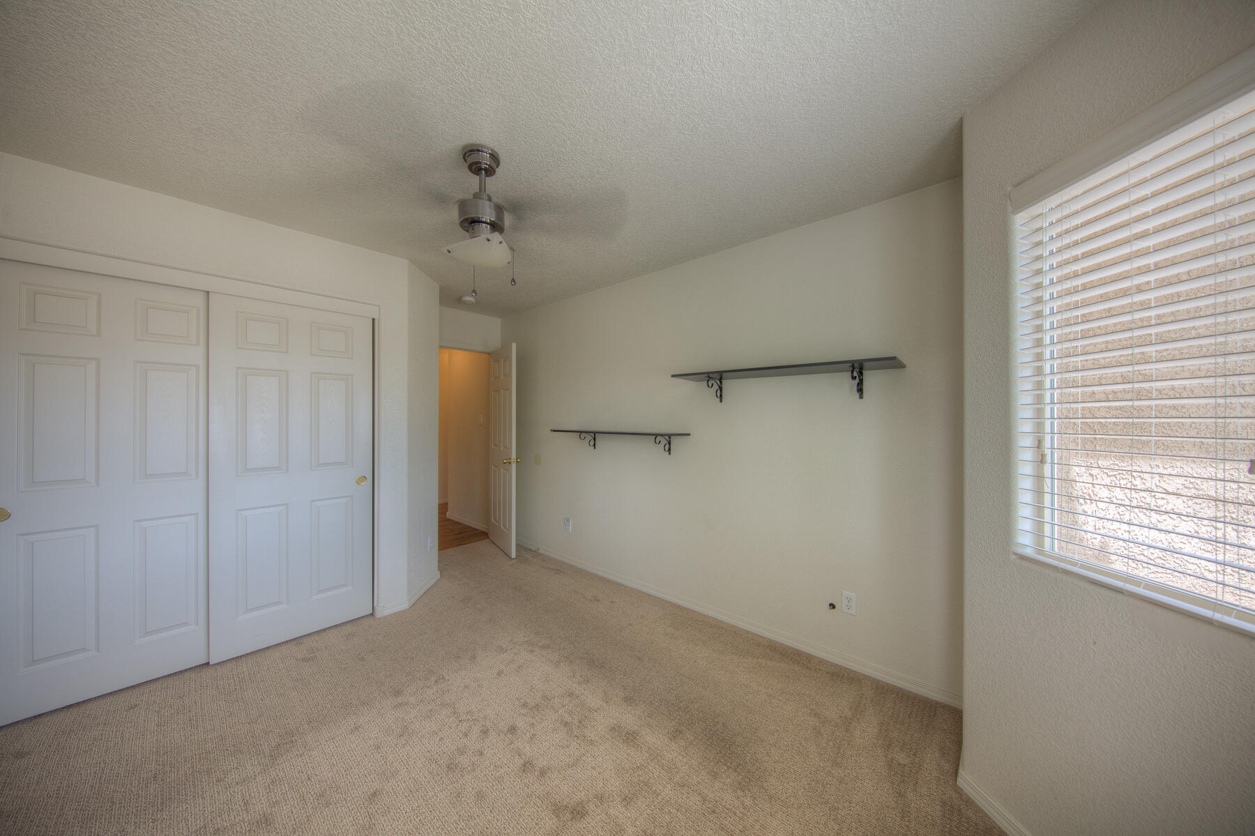 2813 Petunia Court SE