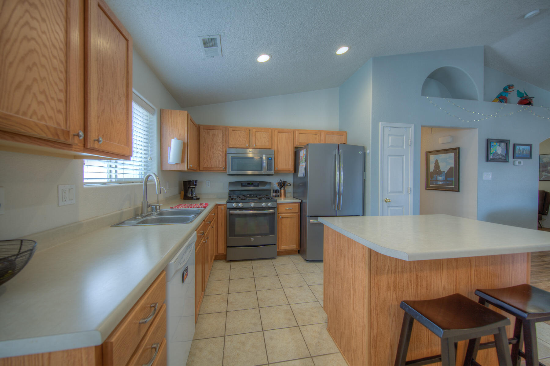 2813 Petunia Court SE