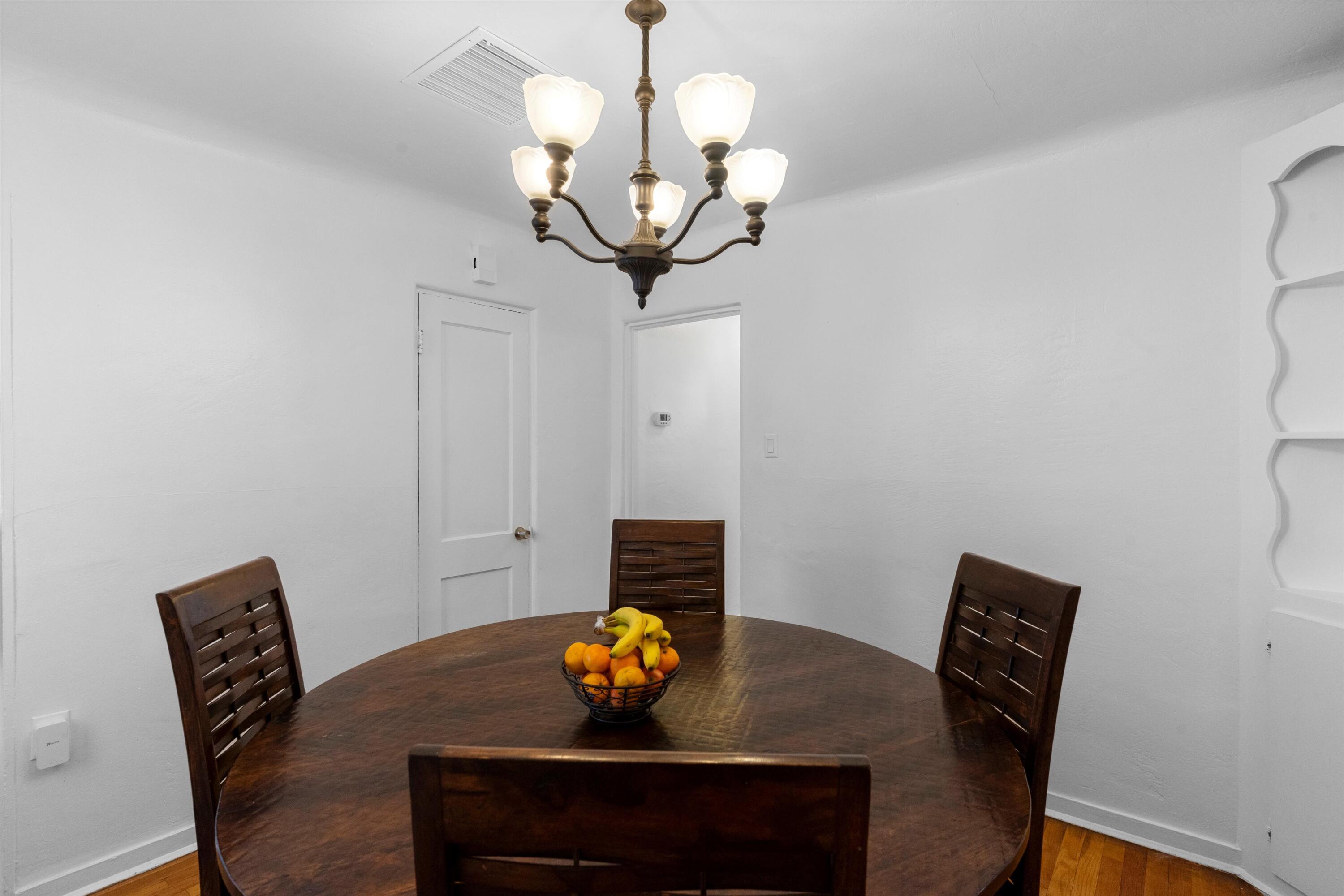333 General Chennault Street NE