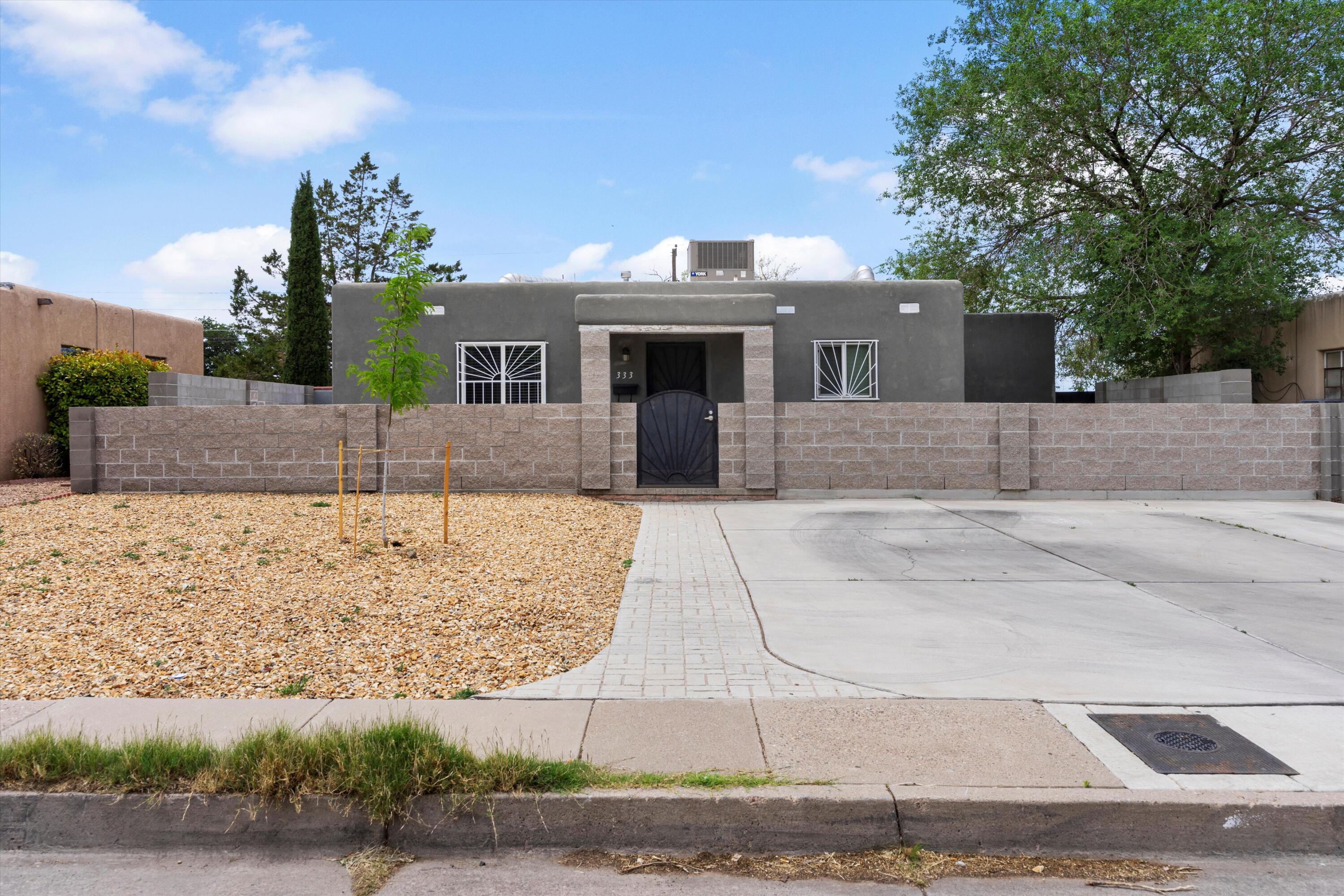 333 General Chennault Street NE