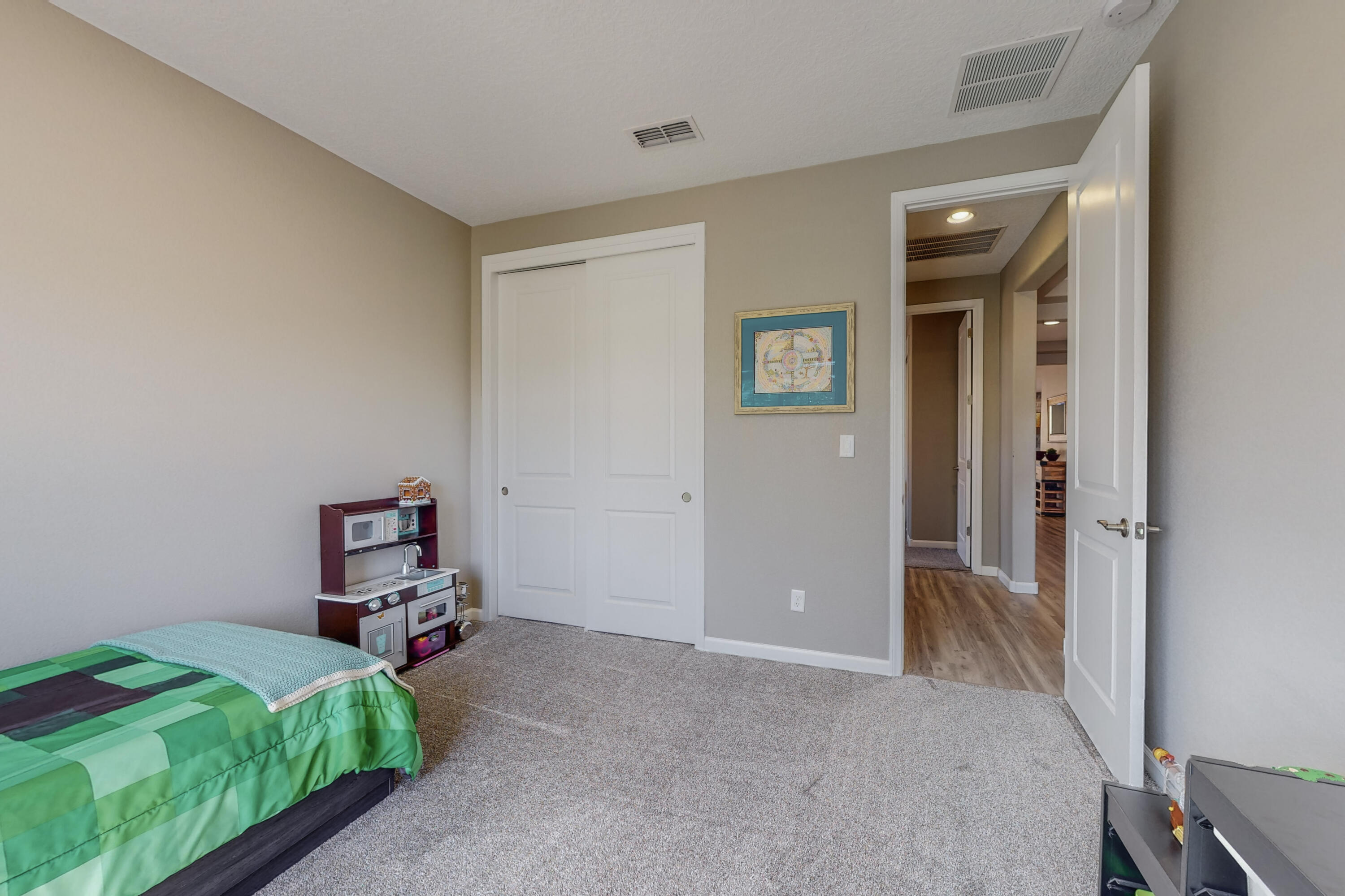 2004 White Dove Street SE