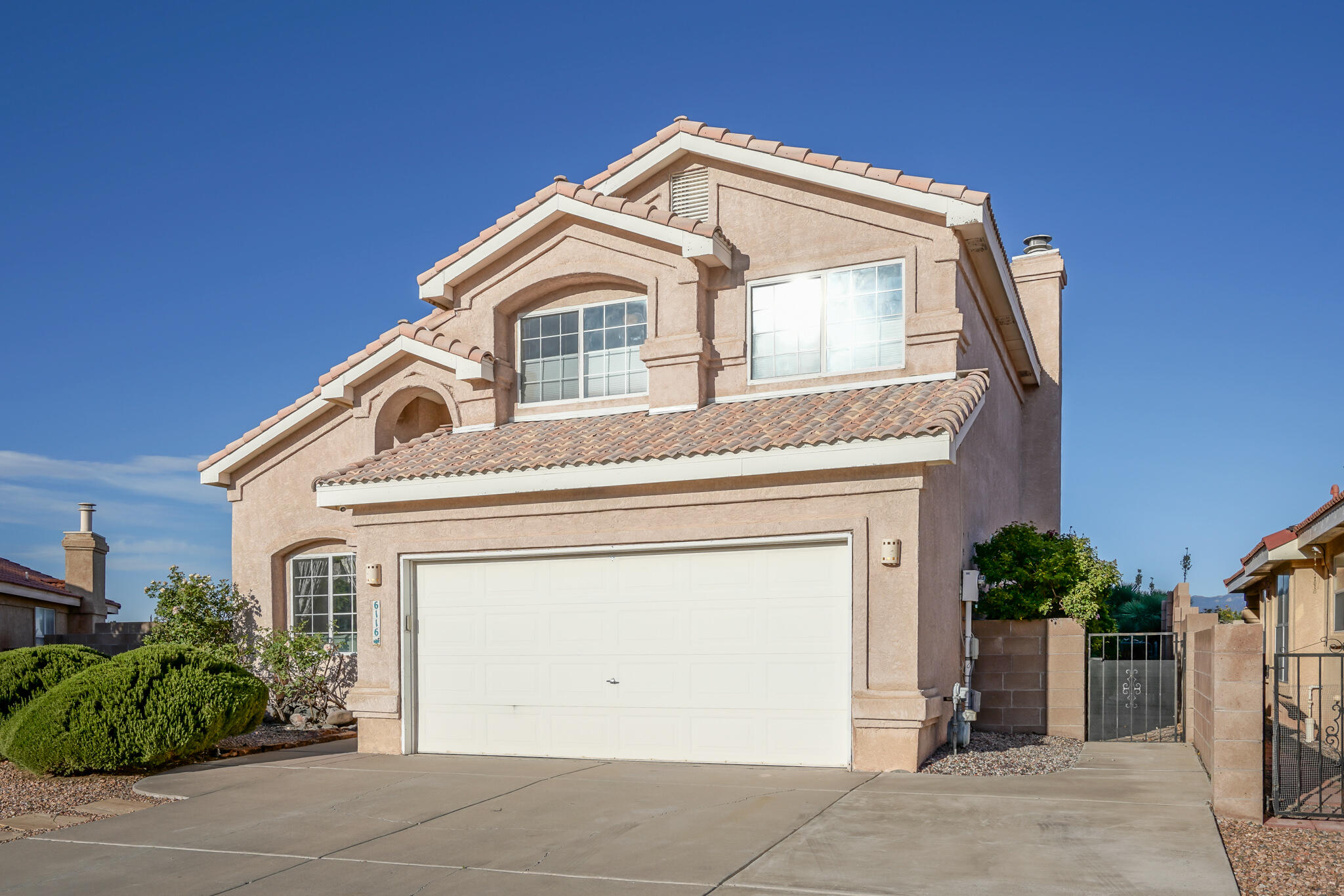 6116 Shadow Ridge Drive NW