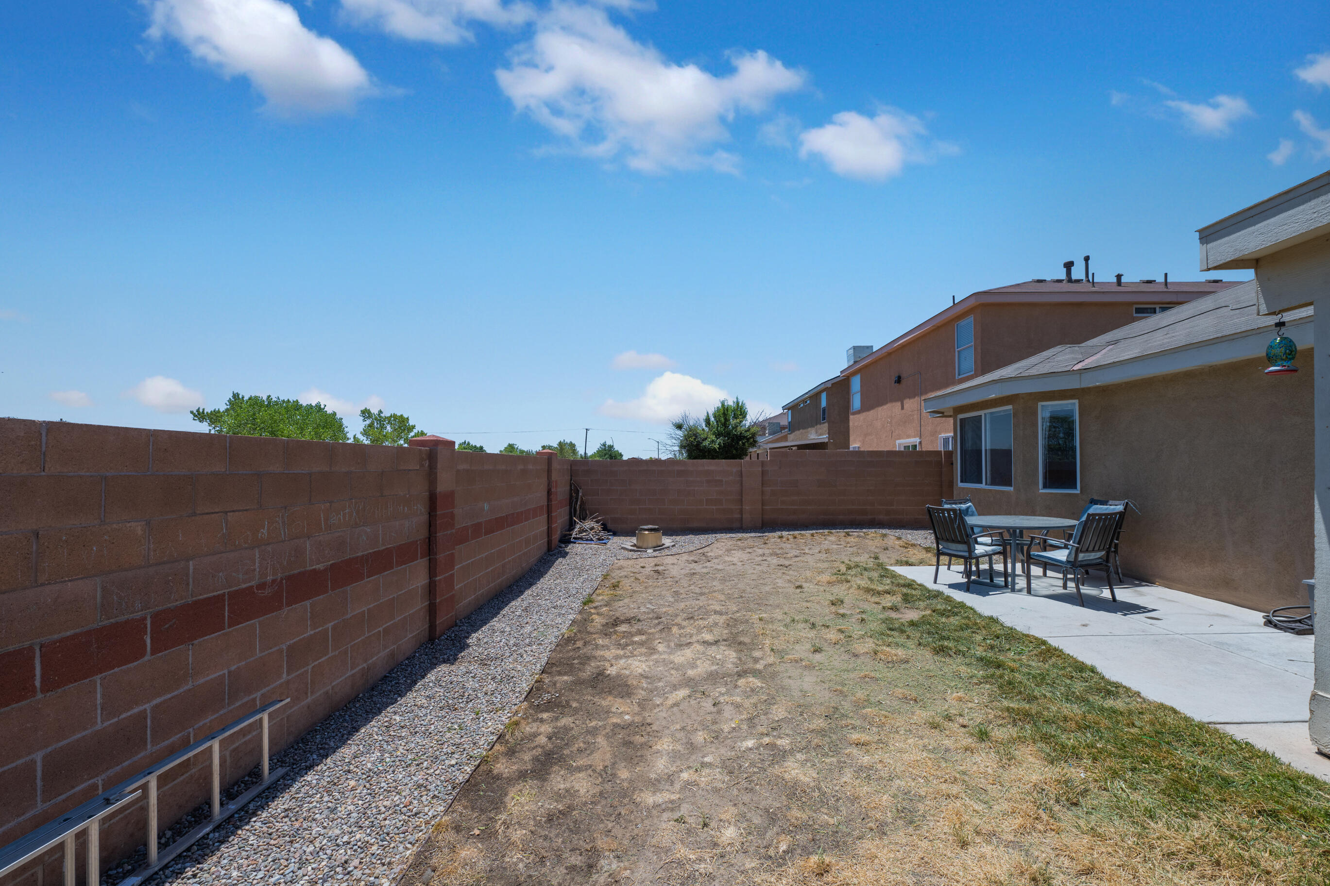 648 Cottontail Street SW