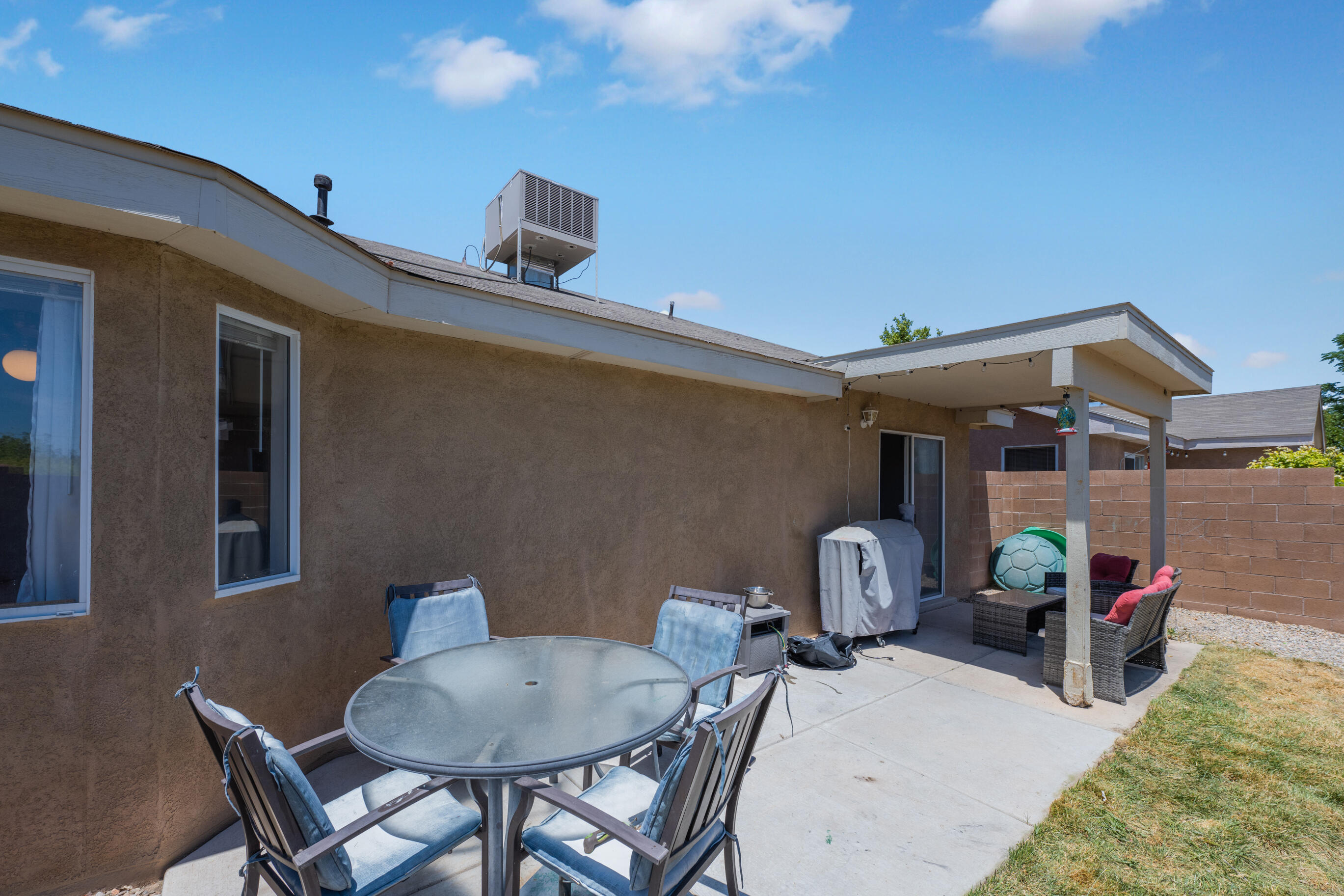 648 Cottontail Street SW