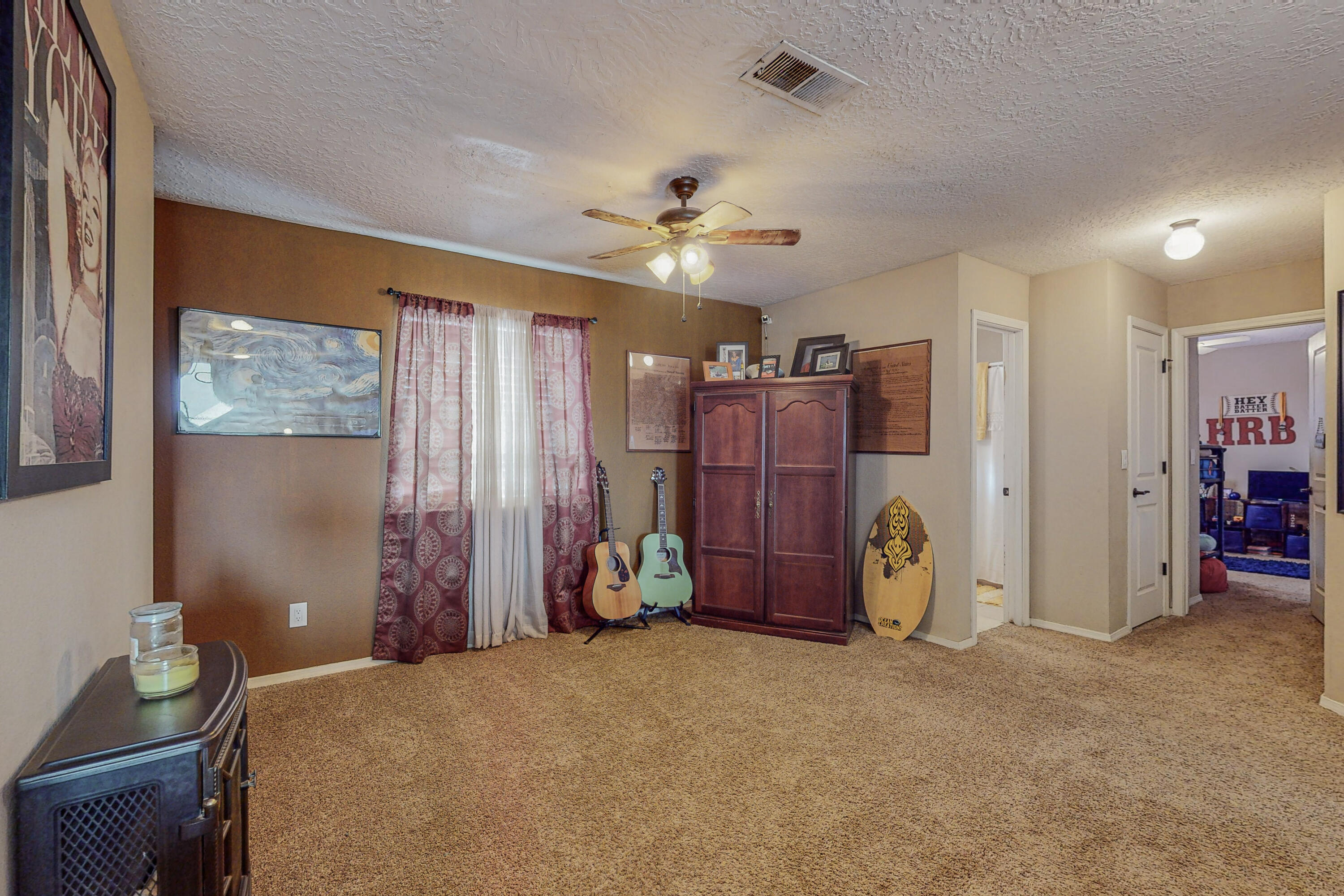 33 Cedar Avenue