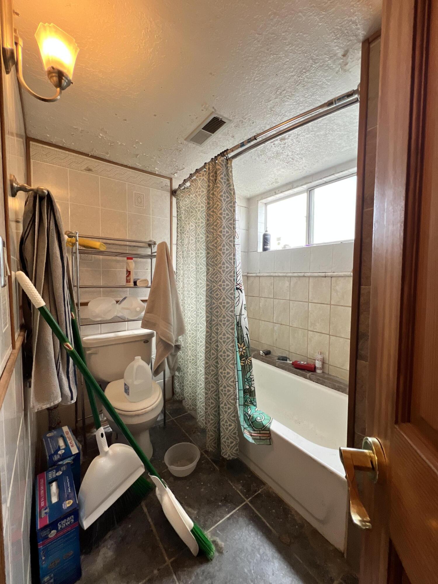 404 Pecos Loop SE